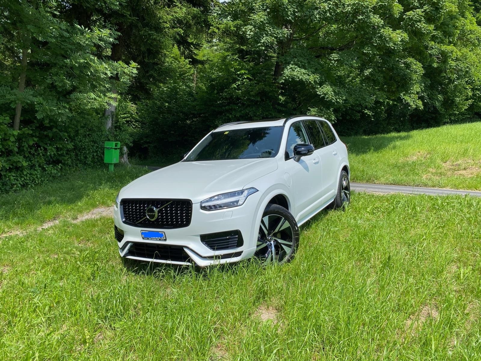 VOLVO XC90 2.0 T8 TE eAWD R-Design