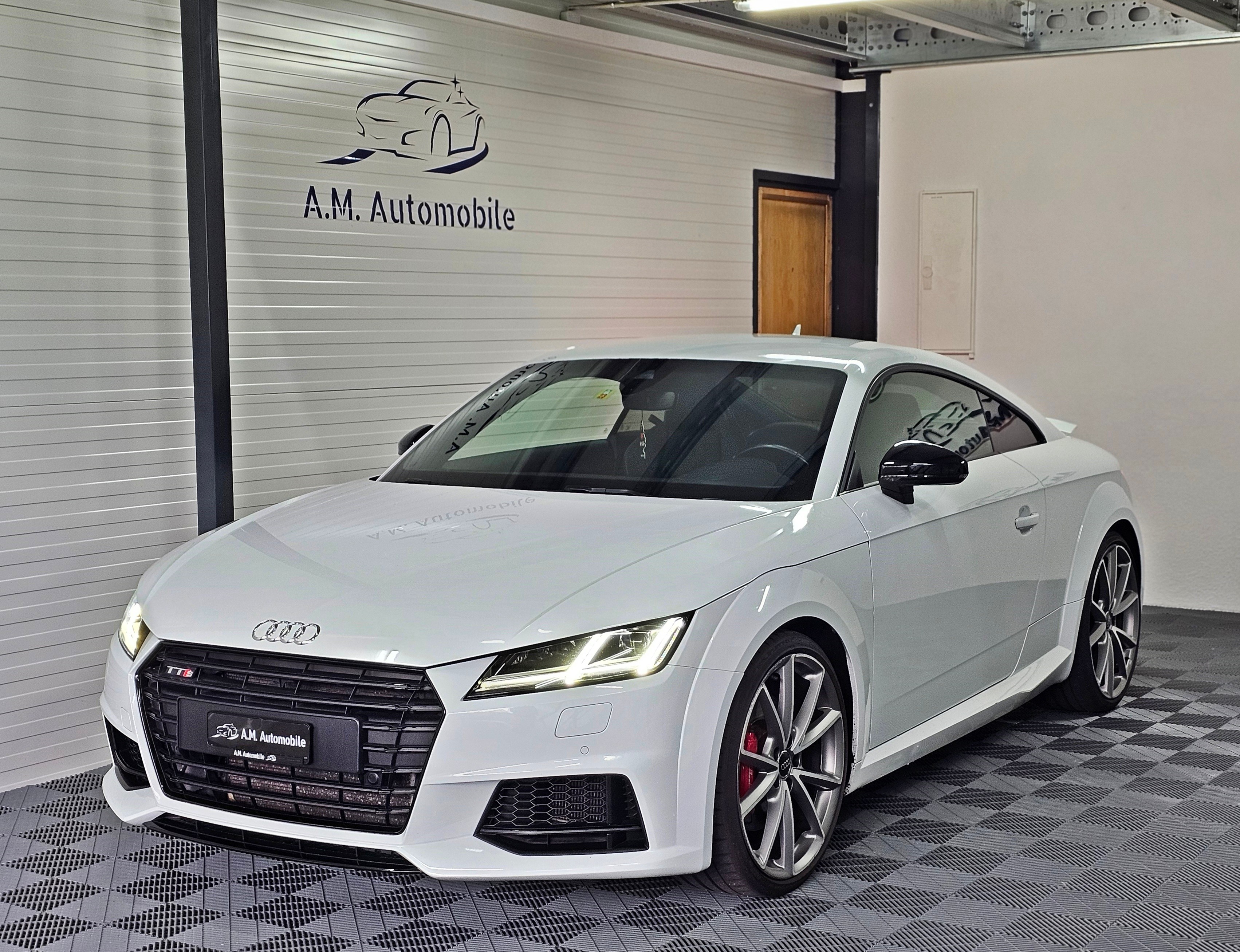 AUDI TTS Coupé 2.0 TFSI quattro S-tronic