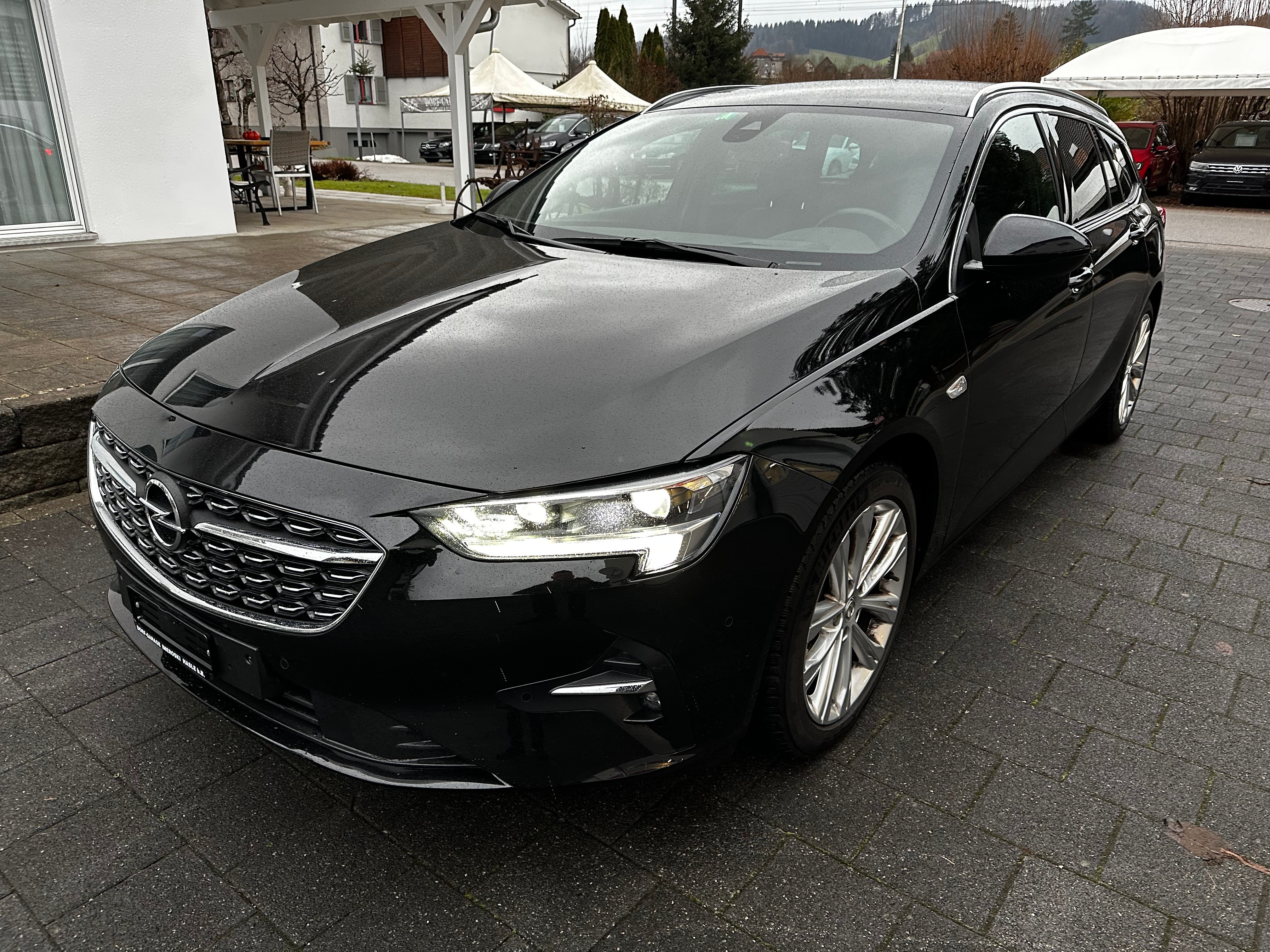 OPEL Insignia 2.0 CDTI Sports Tourer Ultimate Automatic