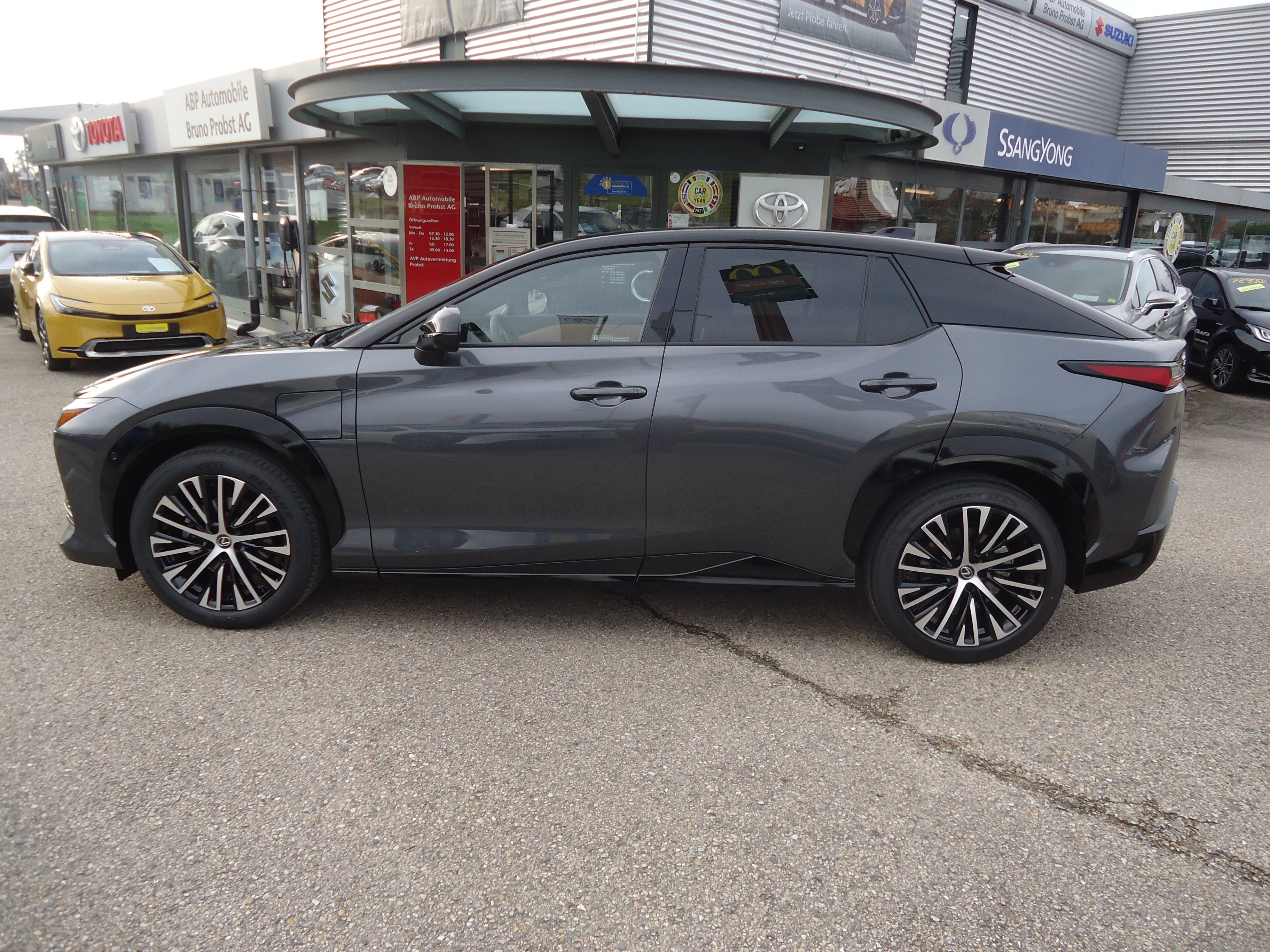 LEXUS RZ 450e 71,4 KW AWD Excellence