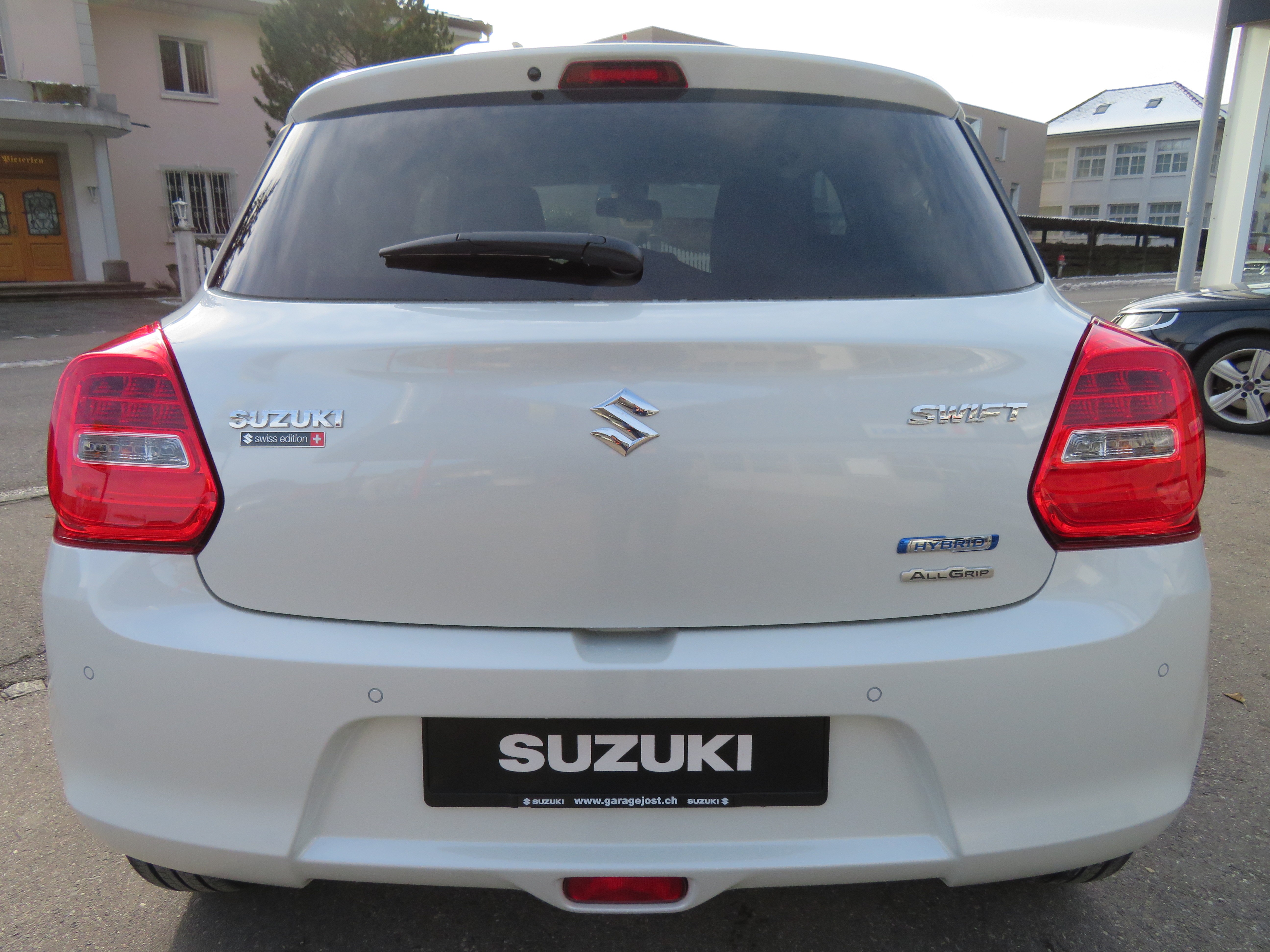 SUZUKI Swift 1.2 Compact Top Hybrid CVT