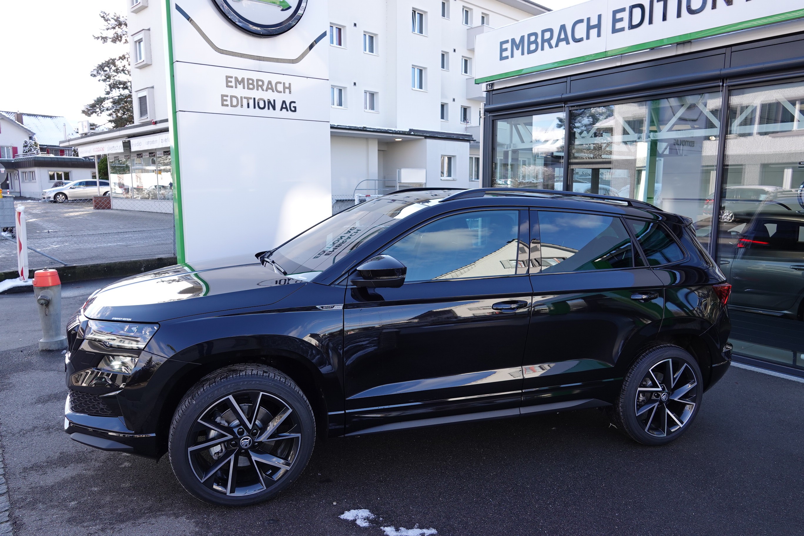 SKODA Karoq 2.0TSI SportL.4x4