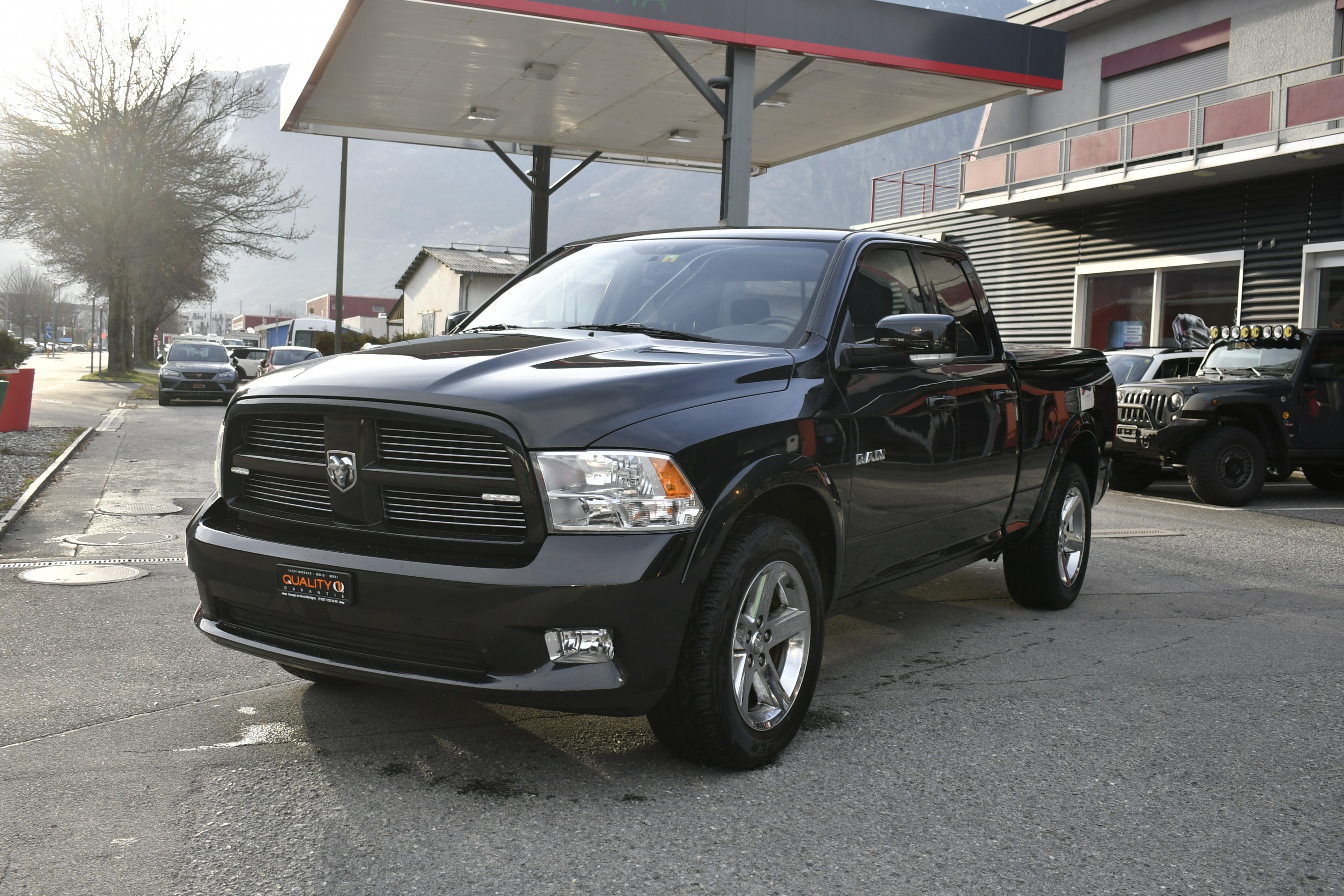 DODGE Ram