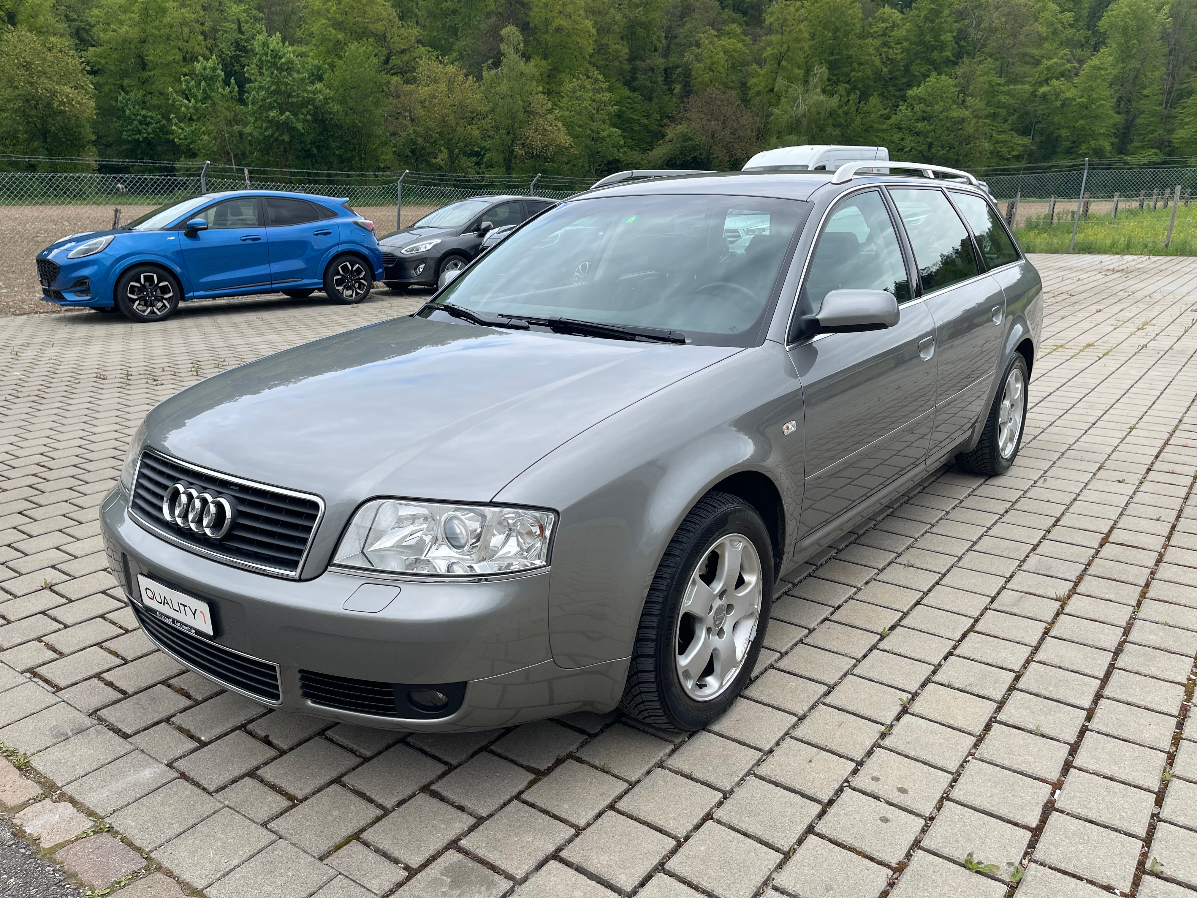 AUDI A6 Avant 2.4