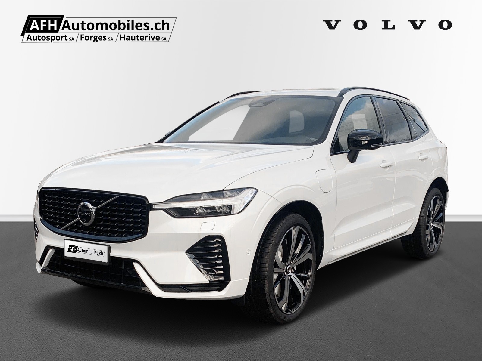 VOLVO XC60 T8 eAWD Ultim Dark