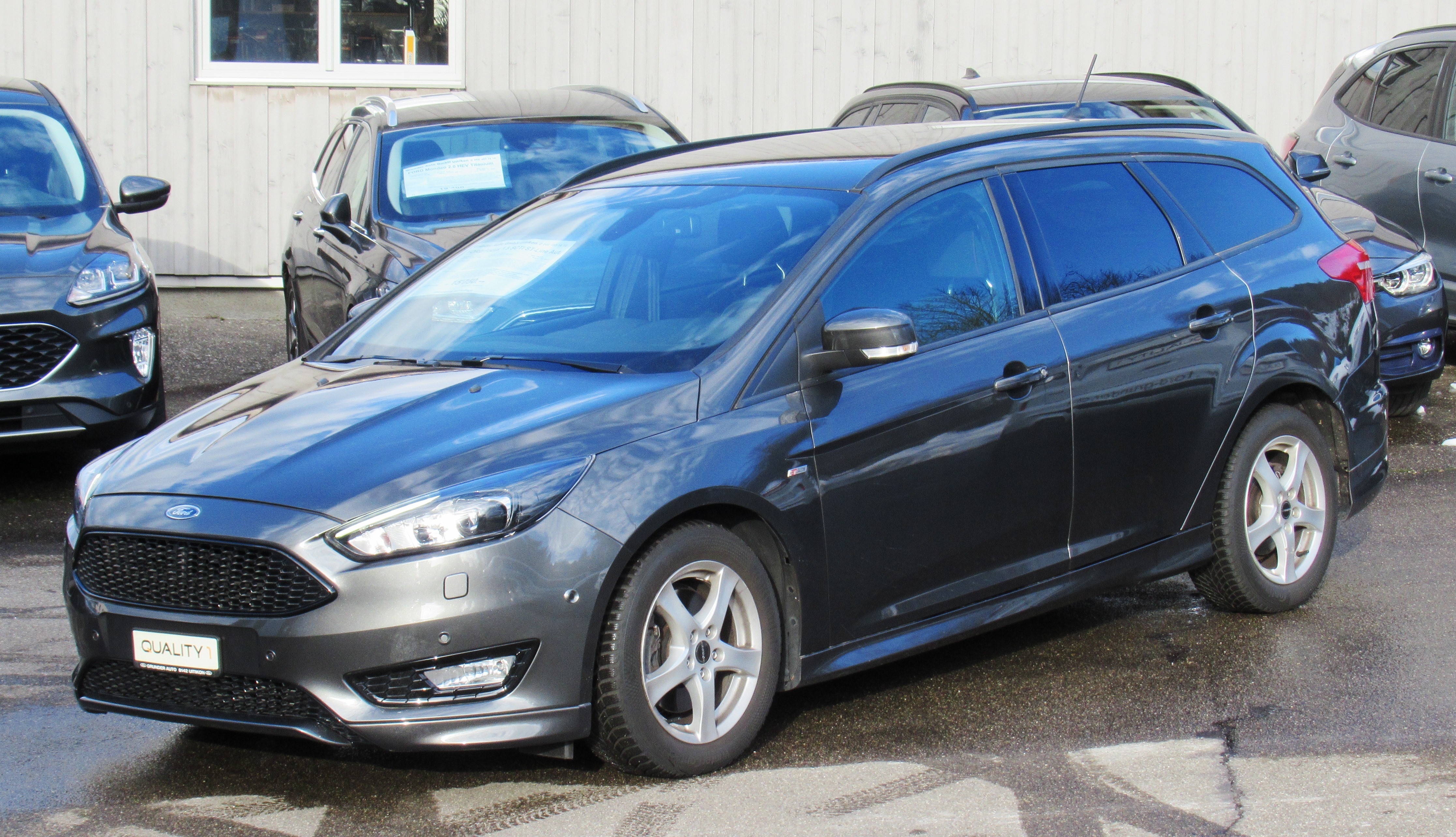 FORD Focus 1.5 SCTi ST Line Automatic