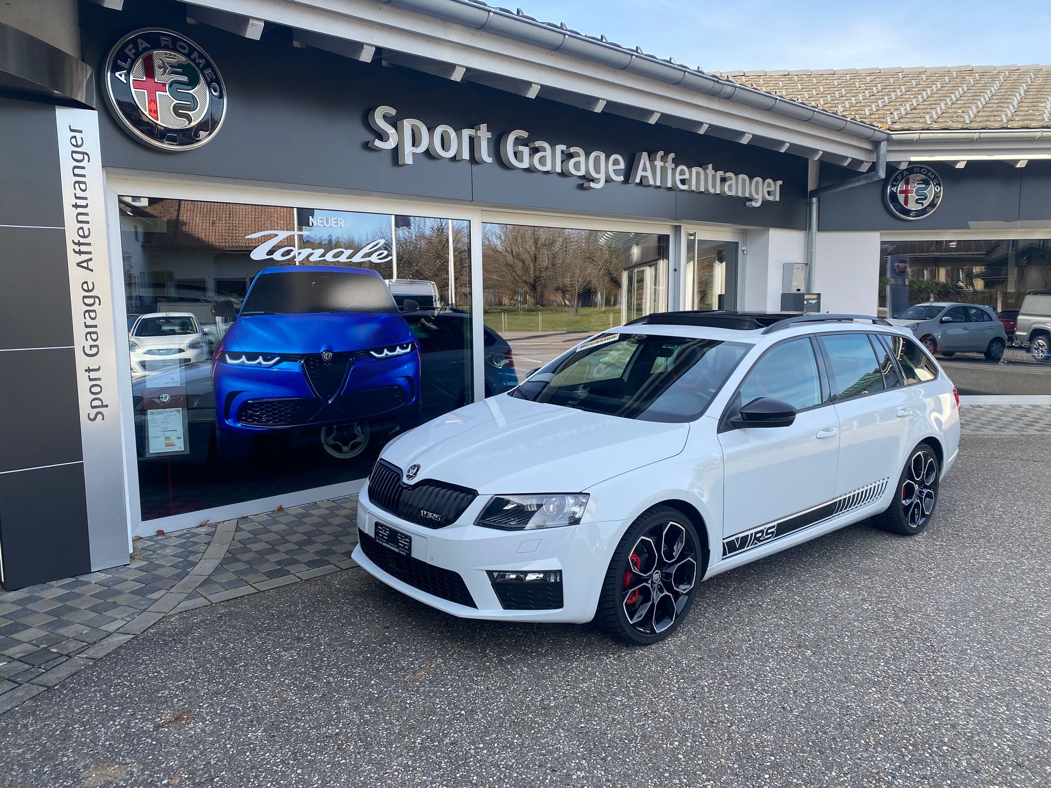 SKODA Octavia Combi 2.0 TSI RS 230 DSG