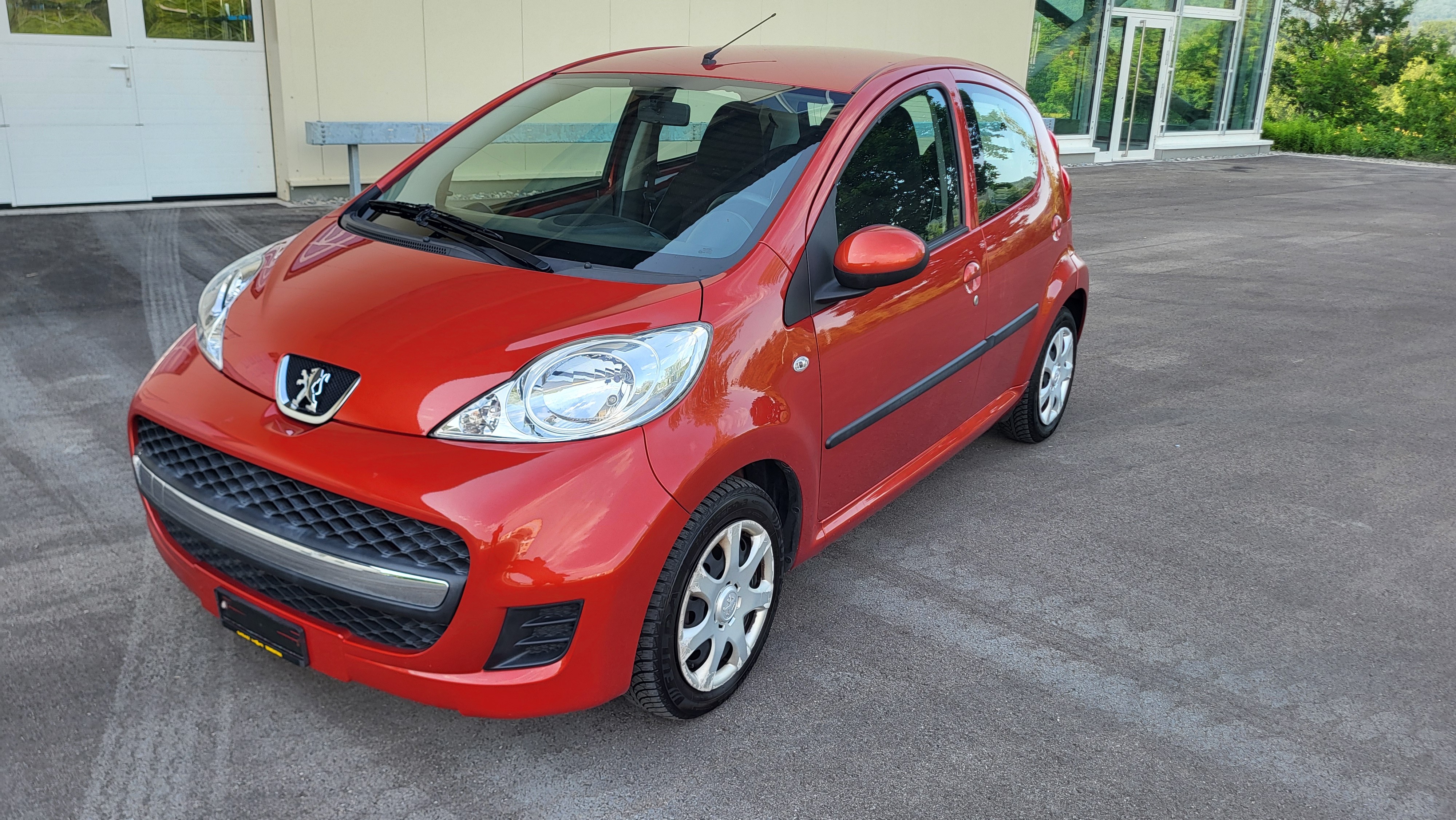 PEUGEOT 107 1.0 Urban