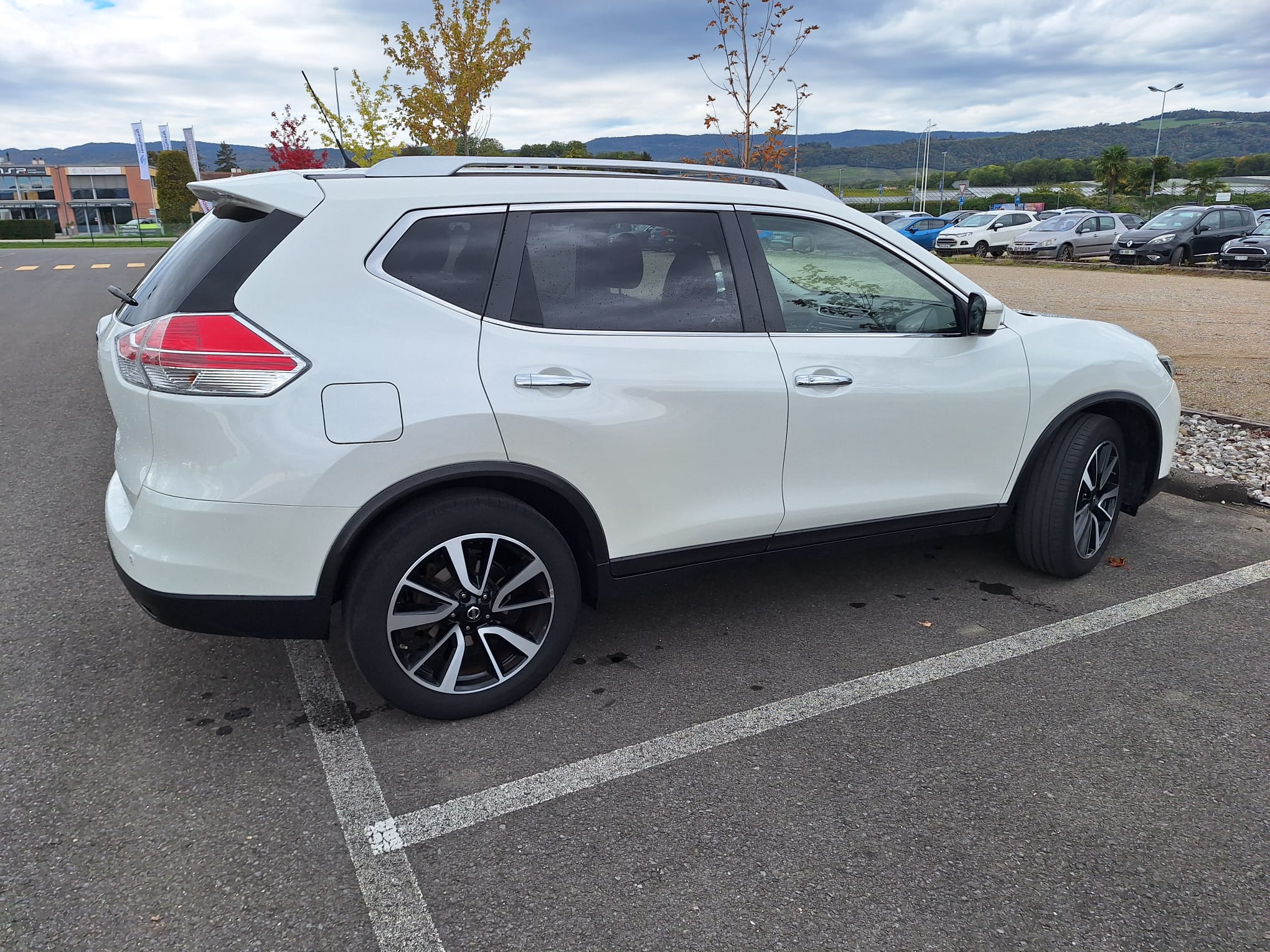 NISSAN X-Trail 1.6 dCi tekna Xtronic CVT