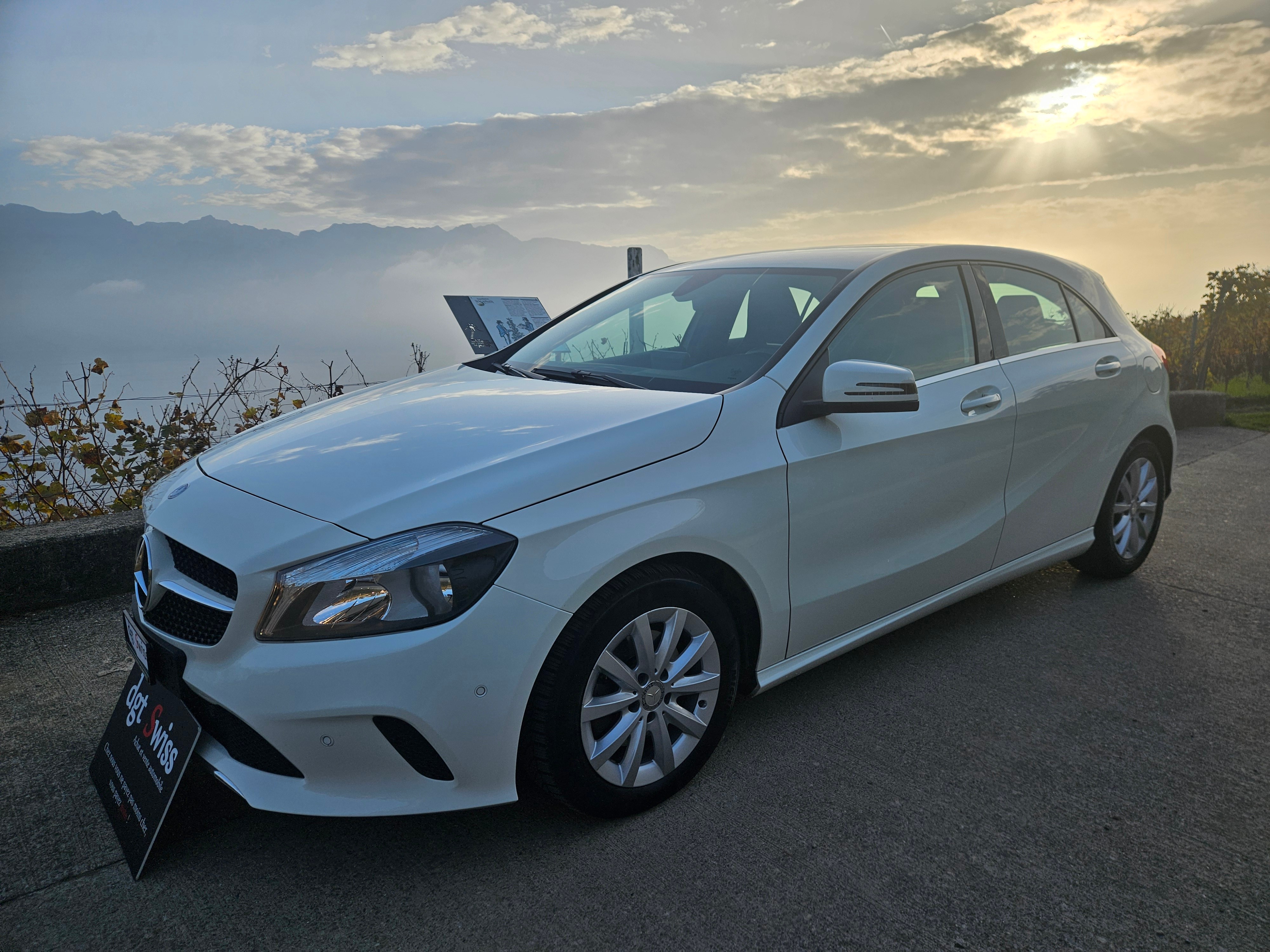 MERCEDES-BENZ A 200 CDI Style 7G-DCT