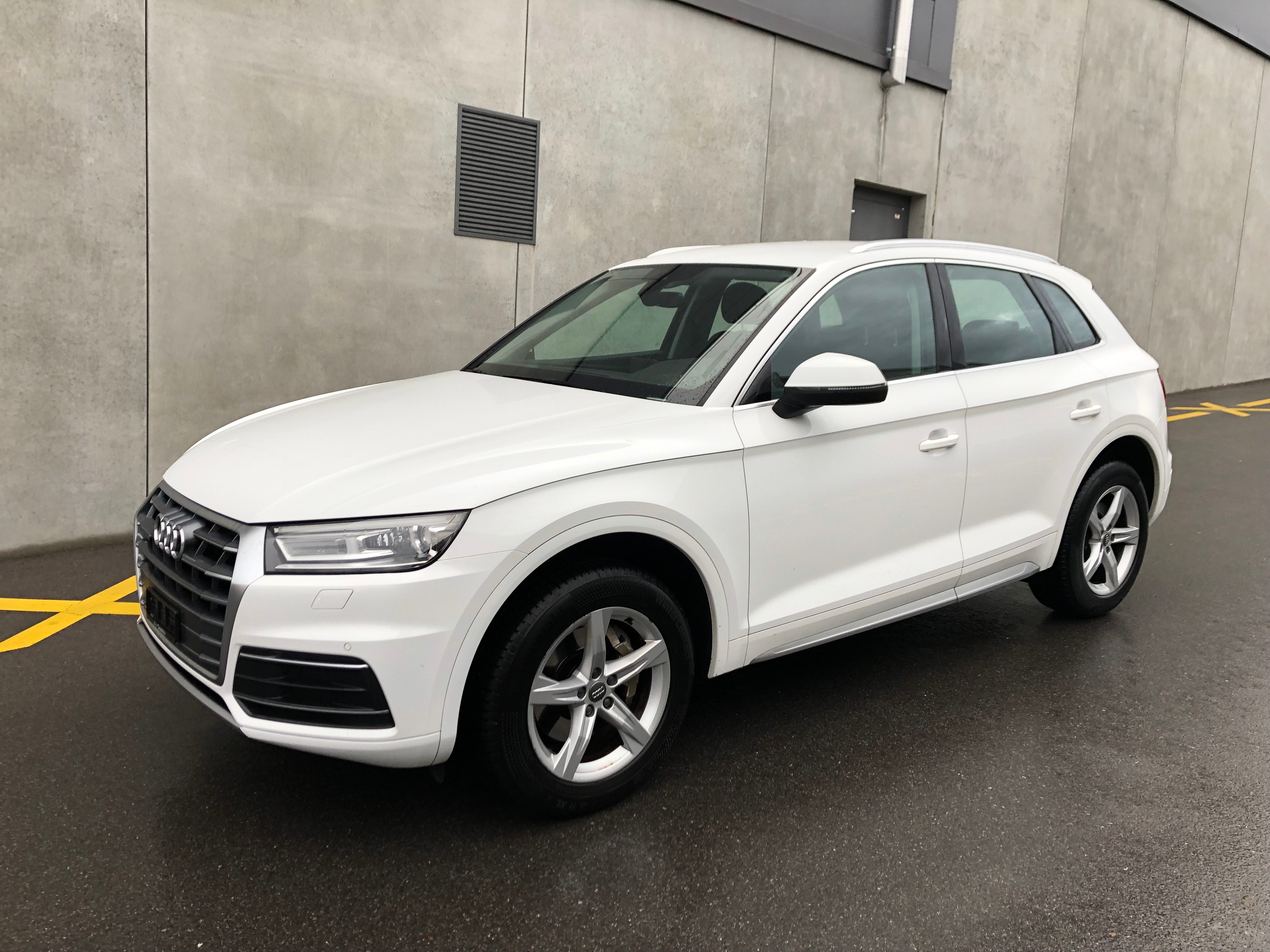 AUDI Q5 35 TDI design quattro S-tronic (63)