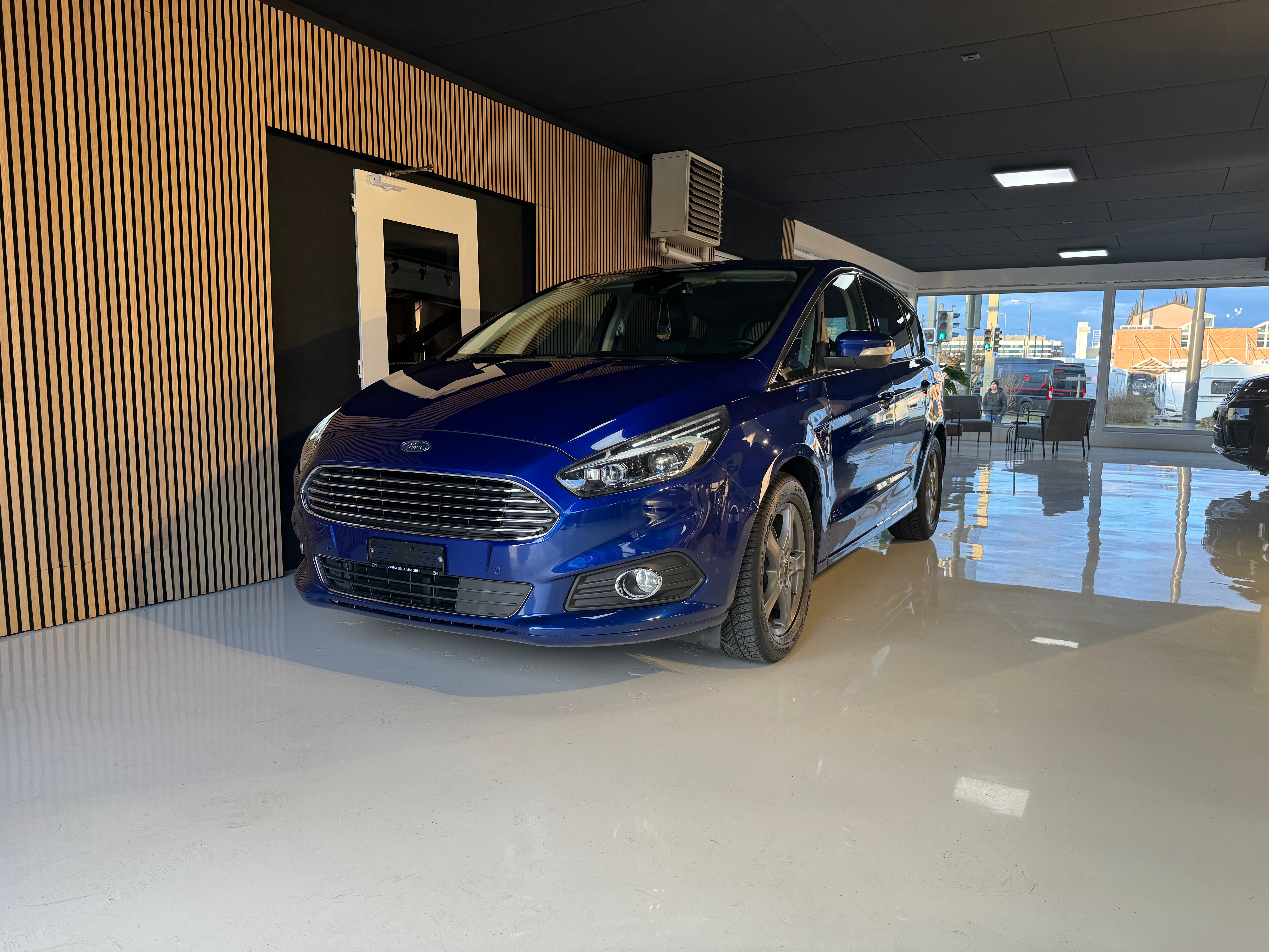 FORD S-Max 2.0 TDCi Titanium PowerShift