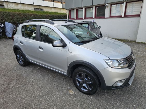 DACIA Sandero TCe 90 Stepway Unlimited 2 Automatic AHK, crochet attelage, navi, pdc