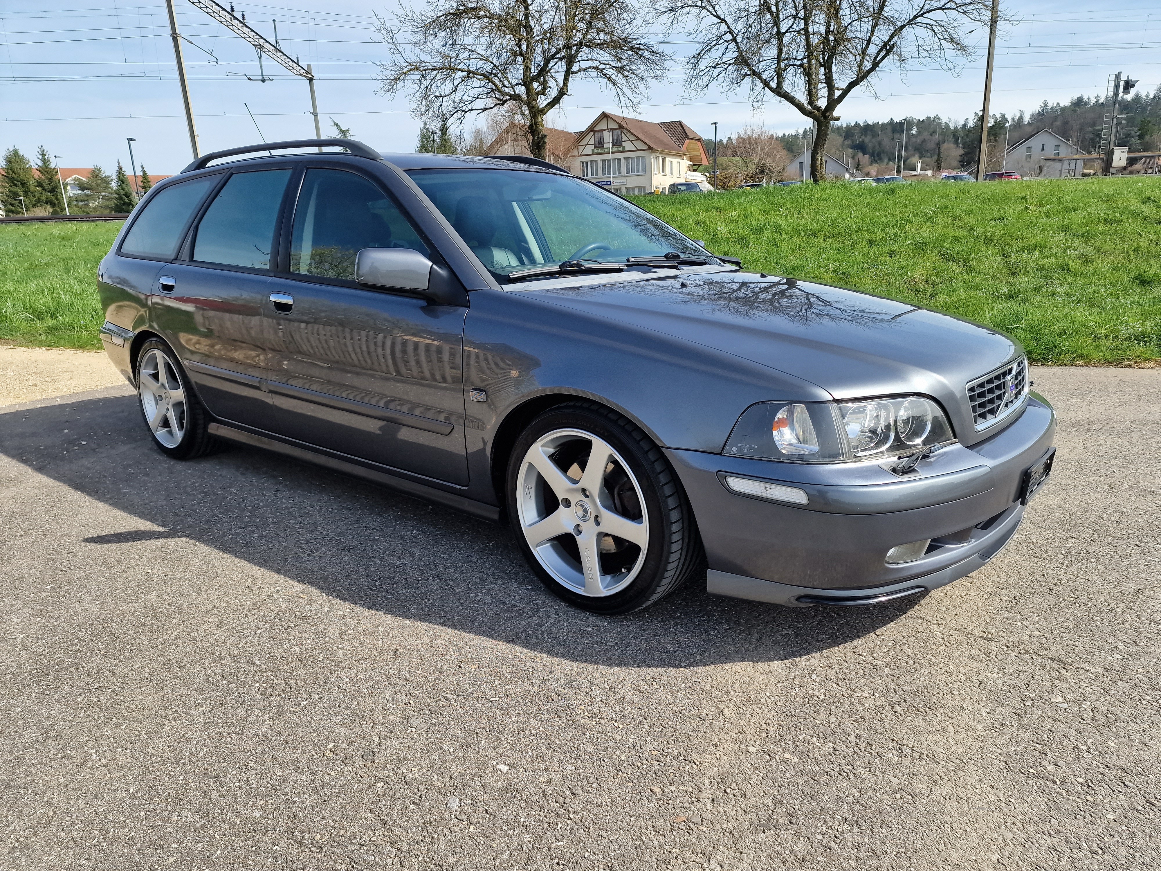 VOLVO V40 T4 Sport Edition