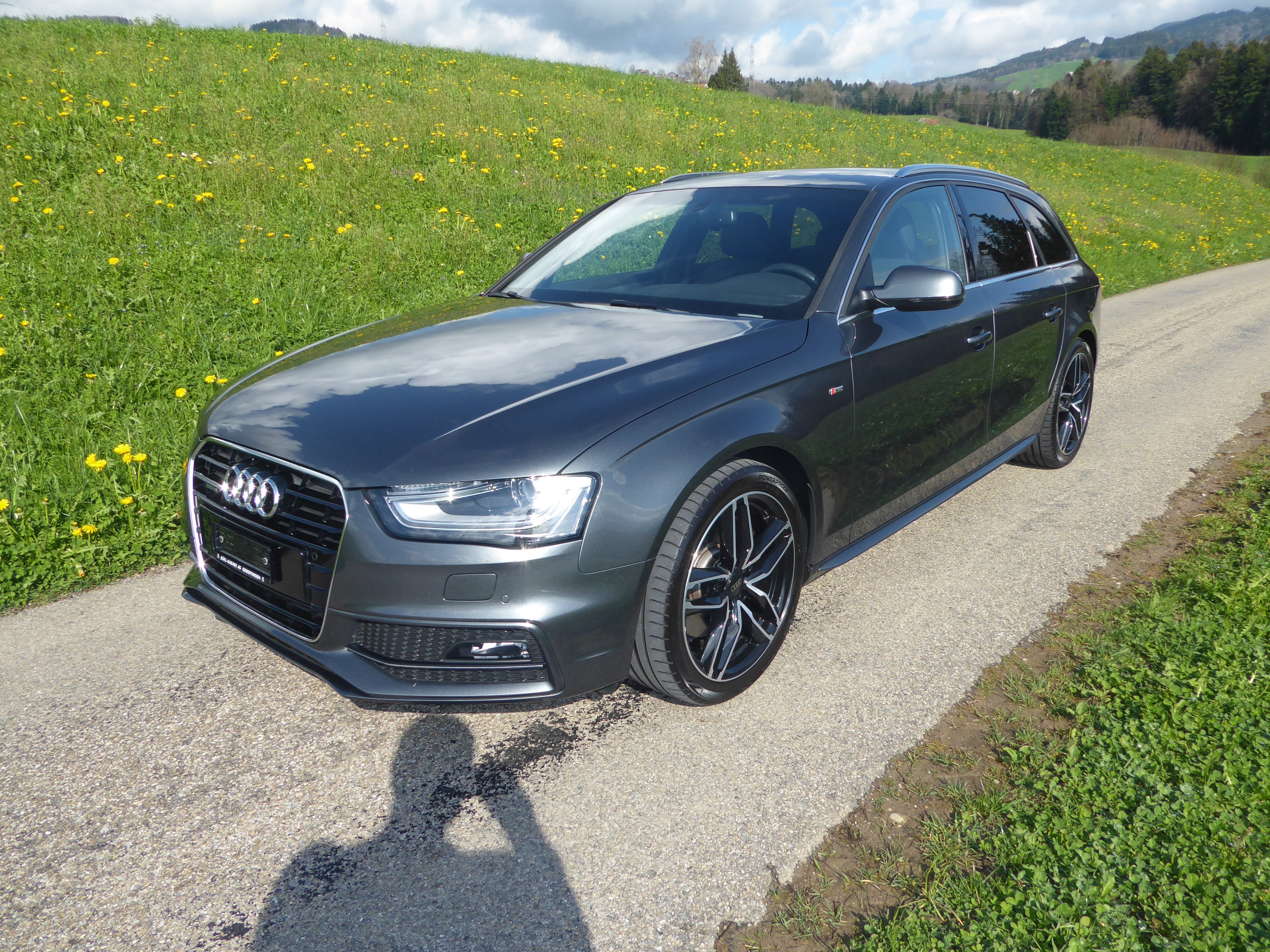 AUDI A4 Avant 2.0 TFSI quattro s-tronic