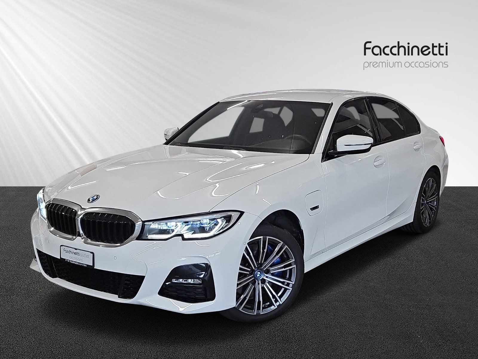 BMW 330e xDrive Steptronic