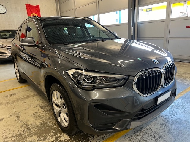 BMW X1 sDrive 18d Essential Edition Steptronic