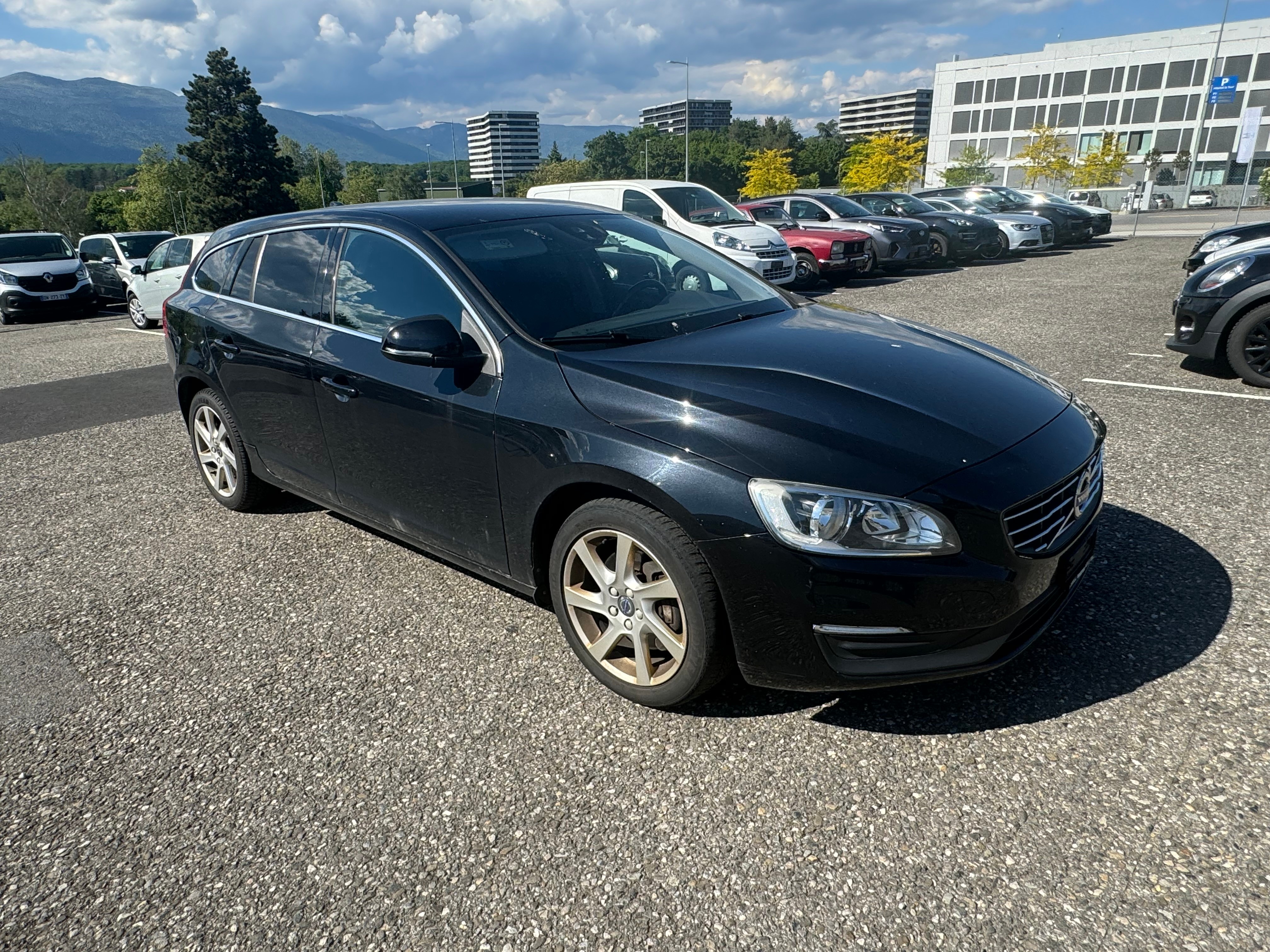 VOLVO V60 D5 AWD Geartronic