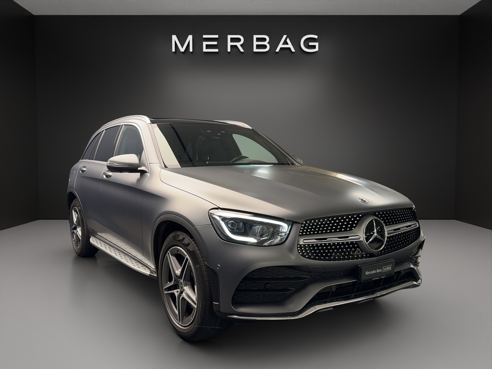 MERCEDES-BENZ GLC 300 AMG Line 4Matic 9G-Tronic