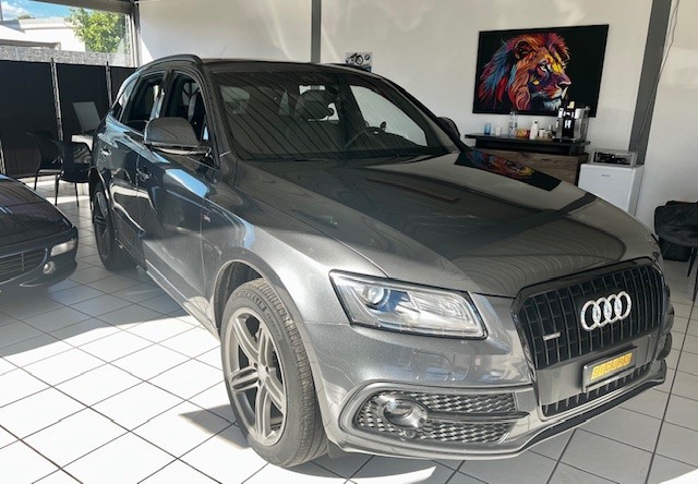 AUDI Q5 2.0 TDI quattro S-tronic