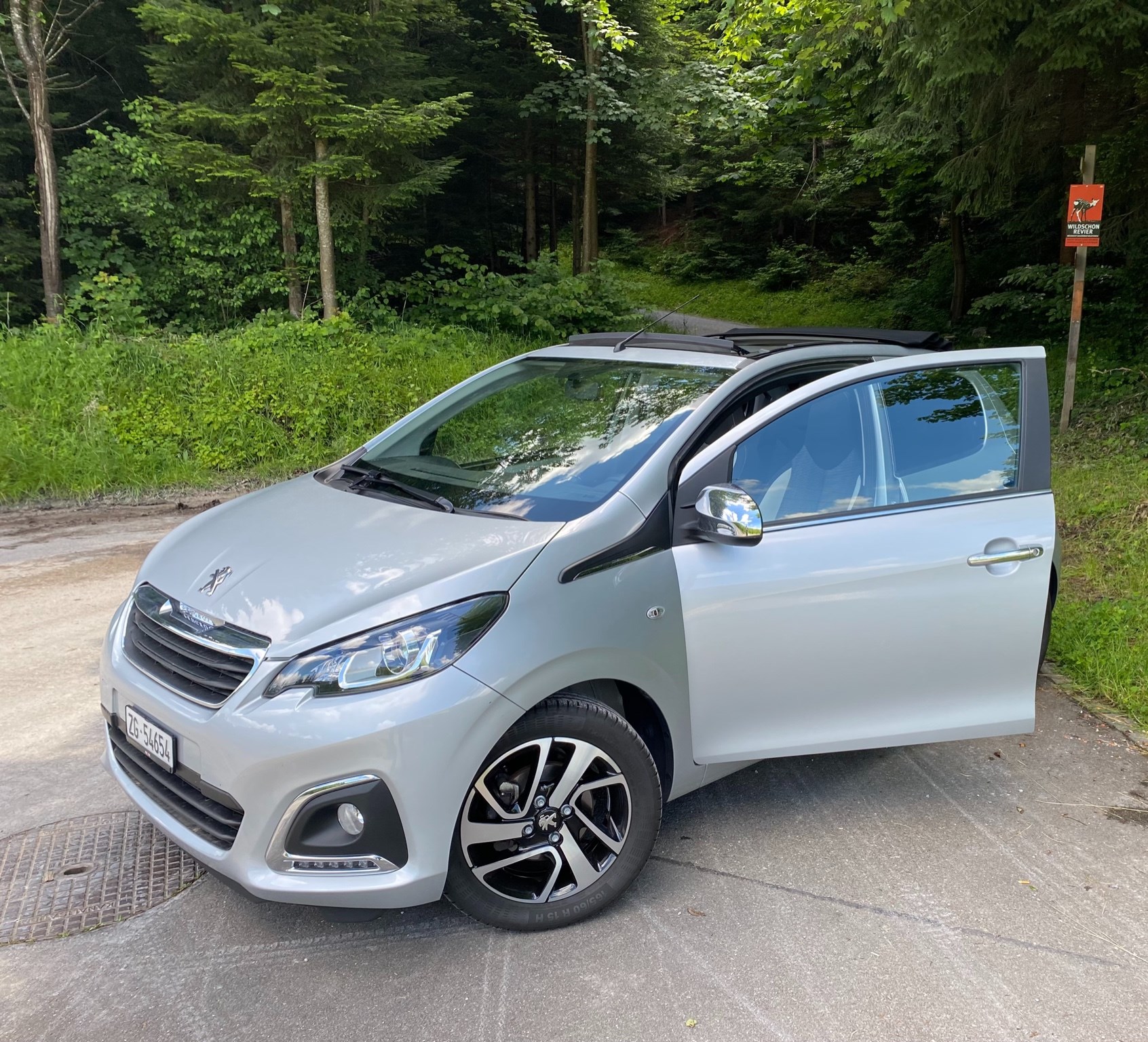 PEUGEOT 108 1.0 VTi Allure Top ETG