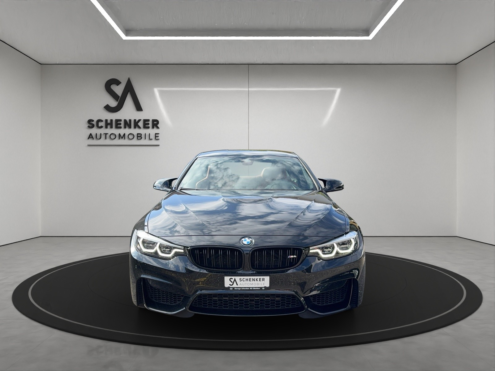 BMW M4 Coupé Competition DKG