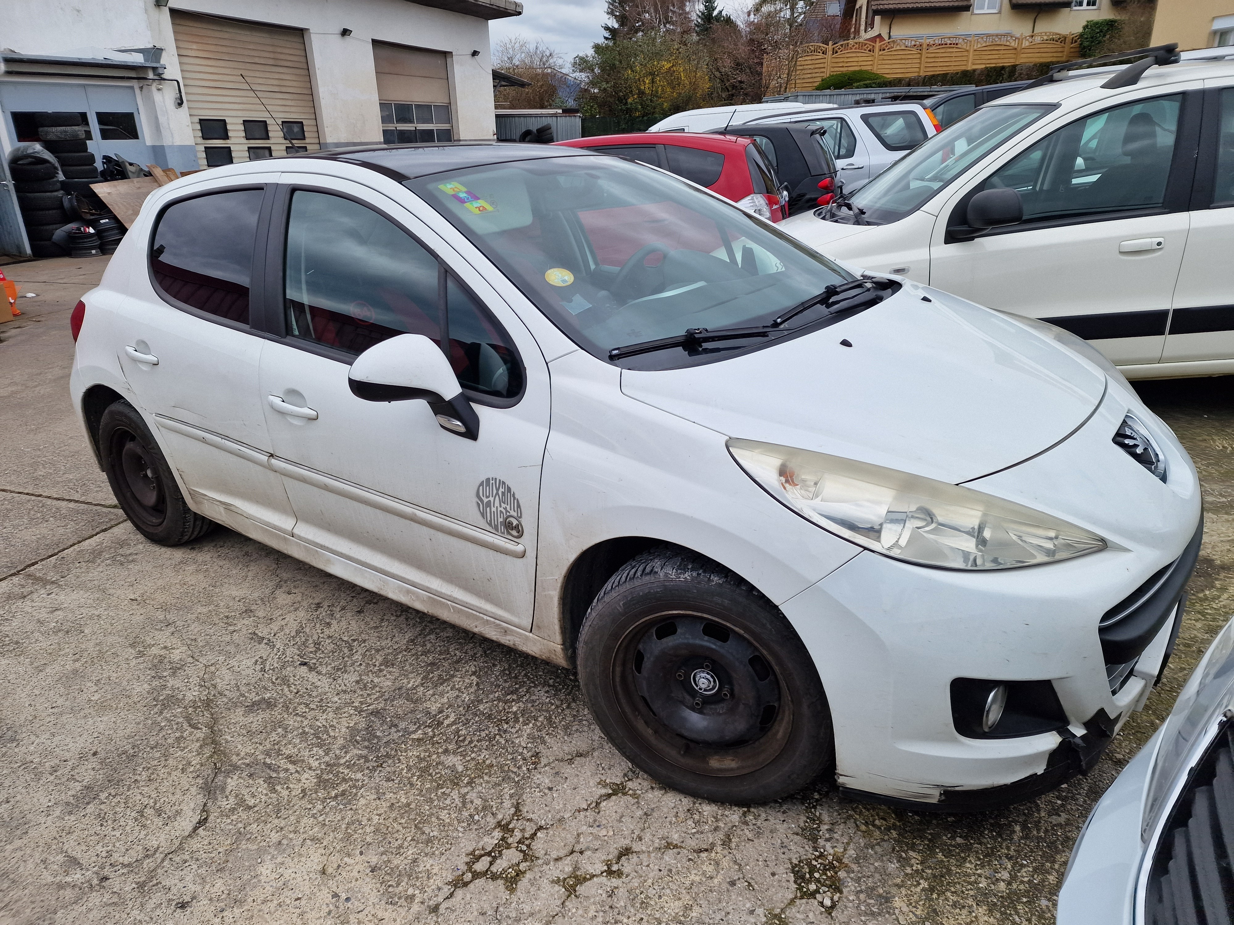 PEUGEOT 207 1.6 HDI Black&Silver