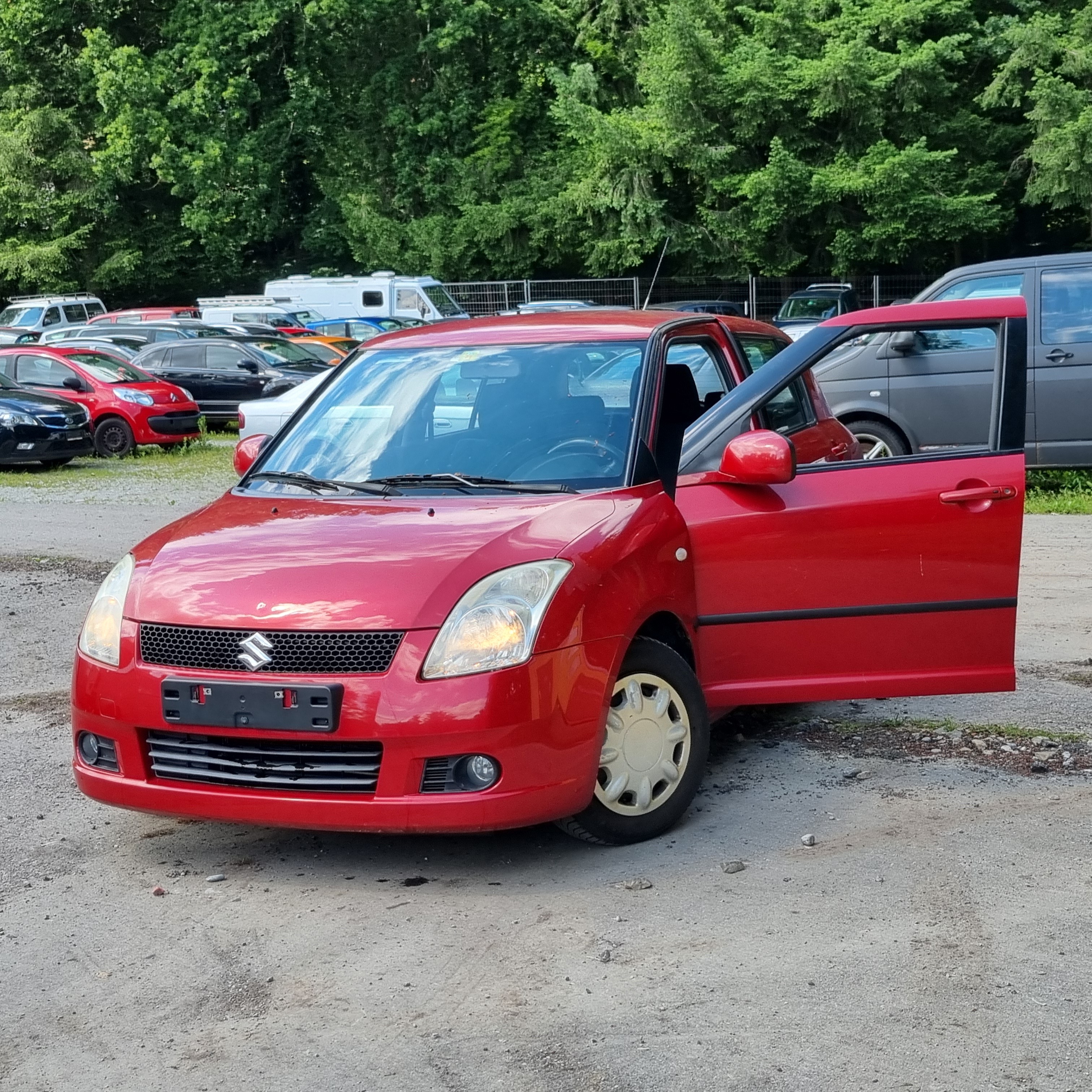 SUZUKI Swift 1.3i 16V GL Top