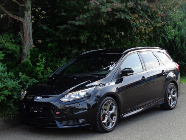 FORD Focus 2.0 SCTi ST-1