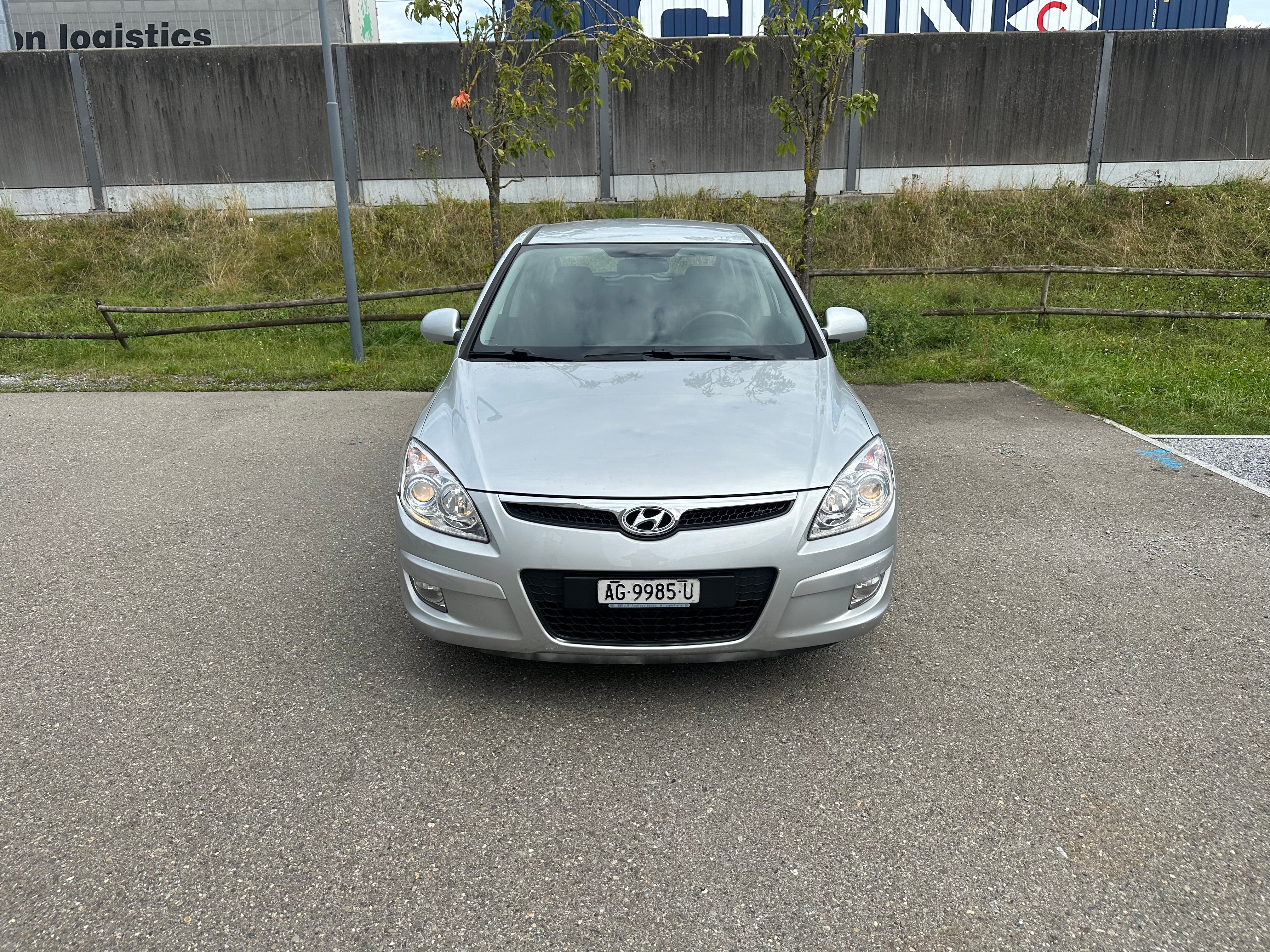 HYUNDAI i30 1.6 Style Automatic