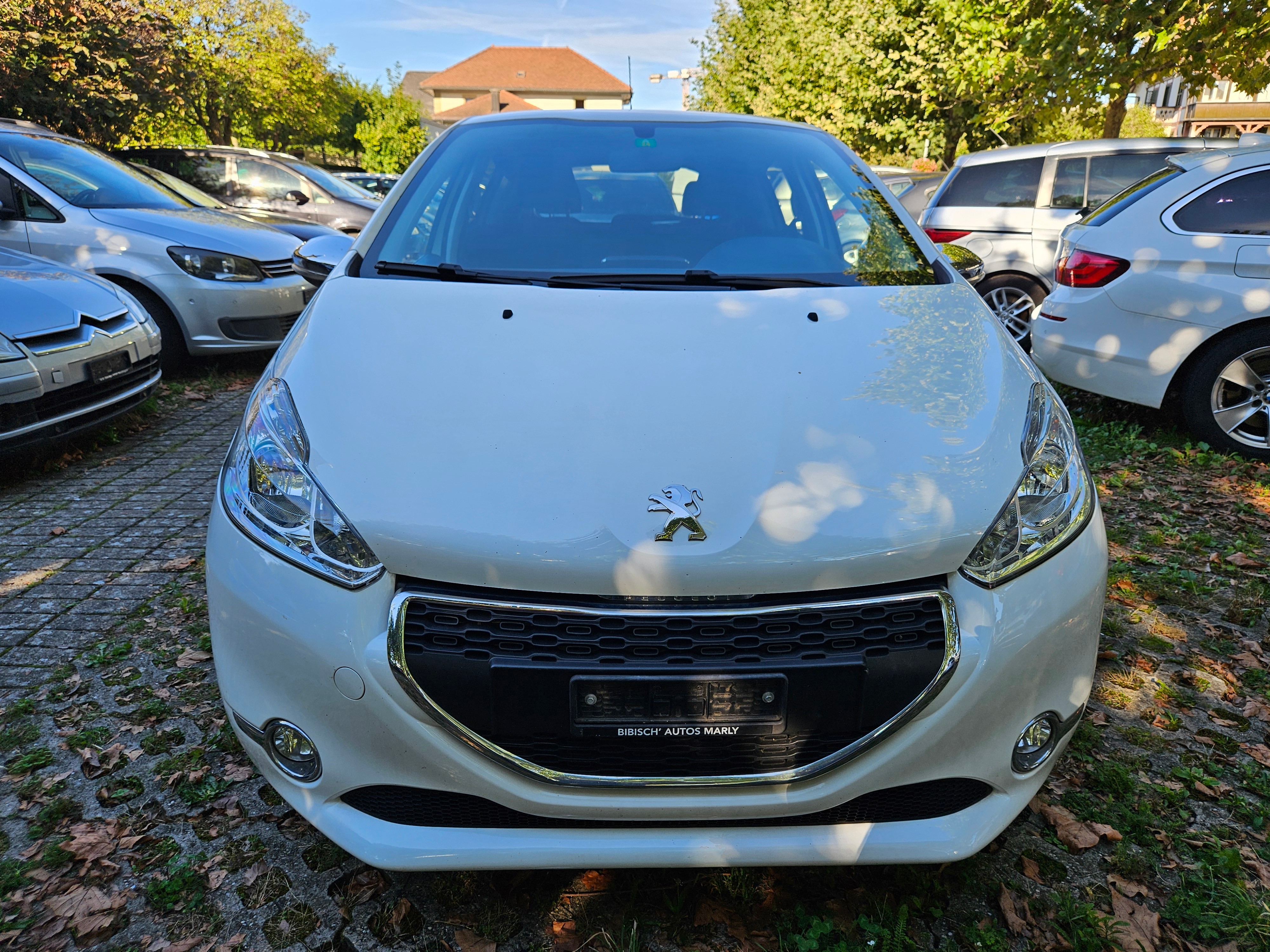 PEUGEOT 208 1.2 VTI Style