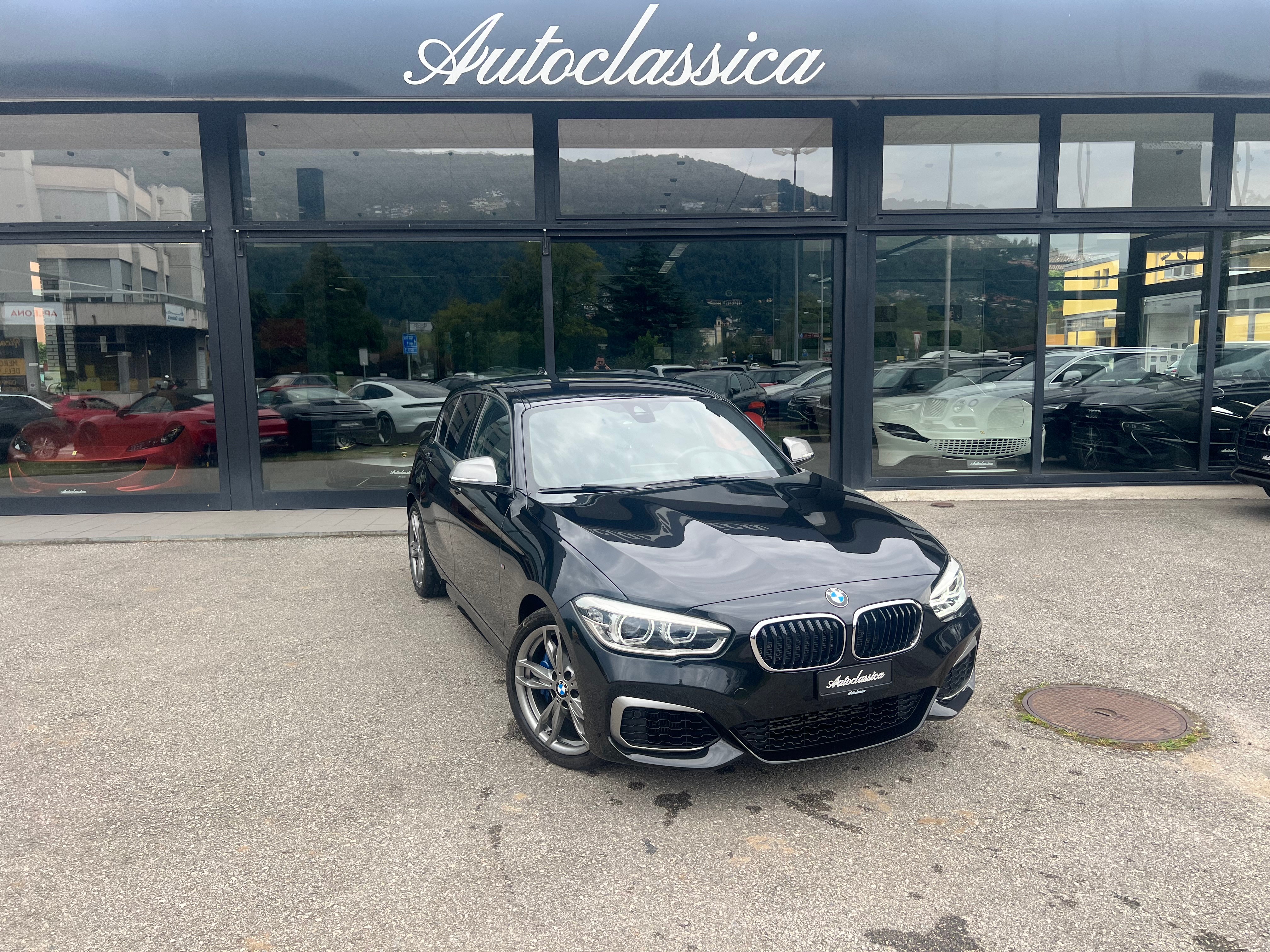 BMW M135i xDrive Steptronic