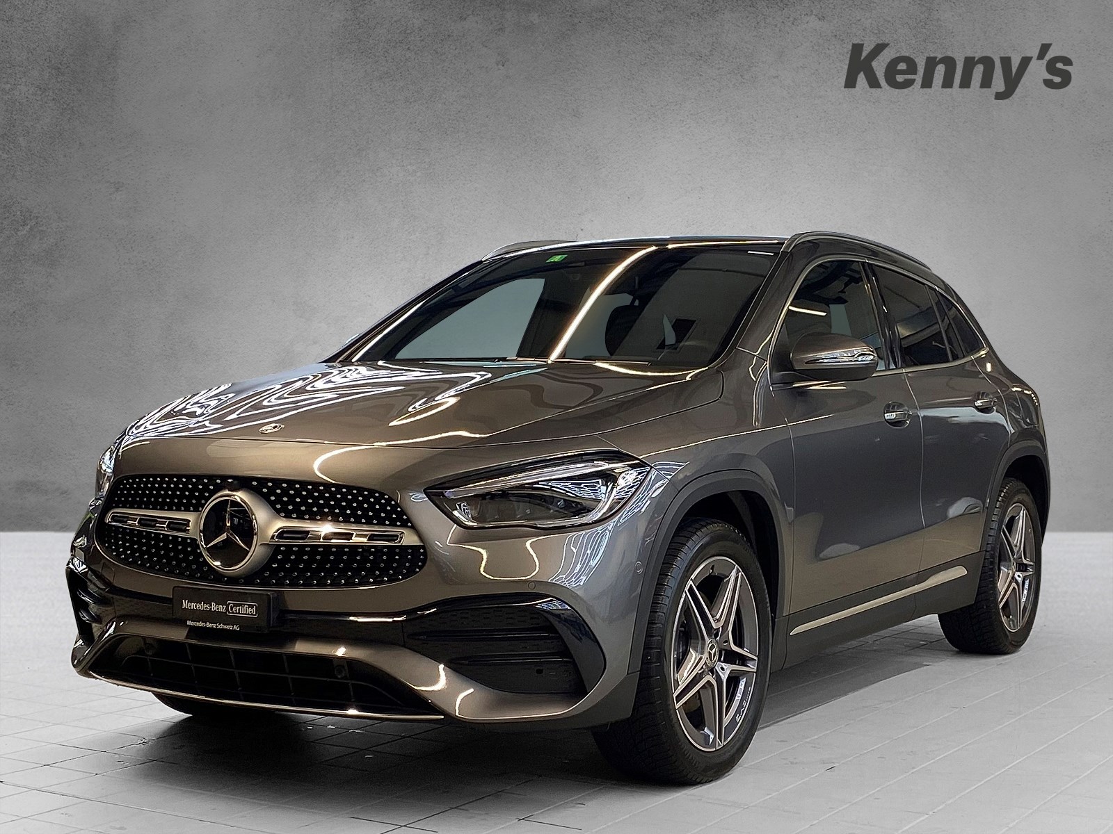 MERCEDES-BENZ GLA 250 e AMG Line