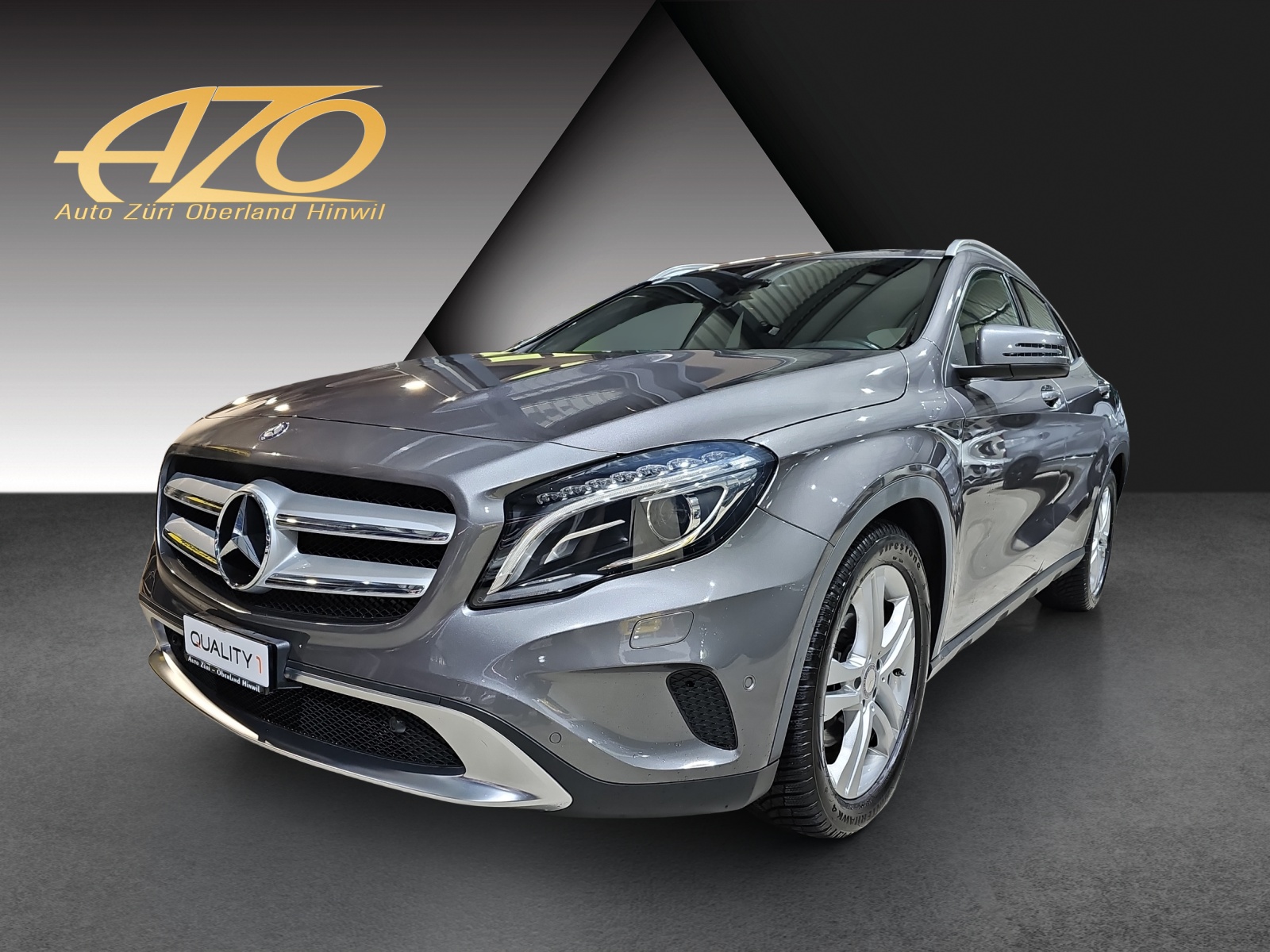 MERCEDES-BENZ GLA 250 Urban 4Matic 7G-DCT