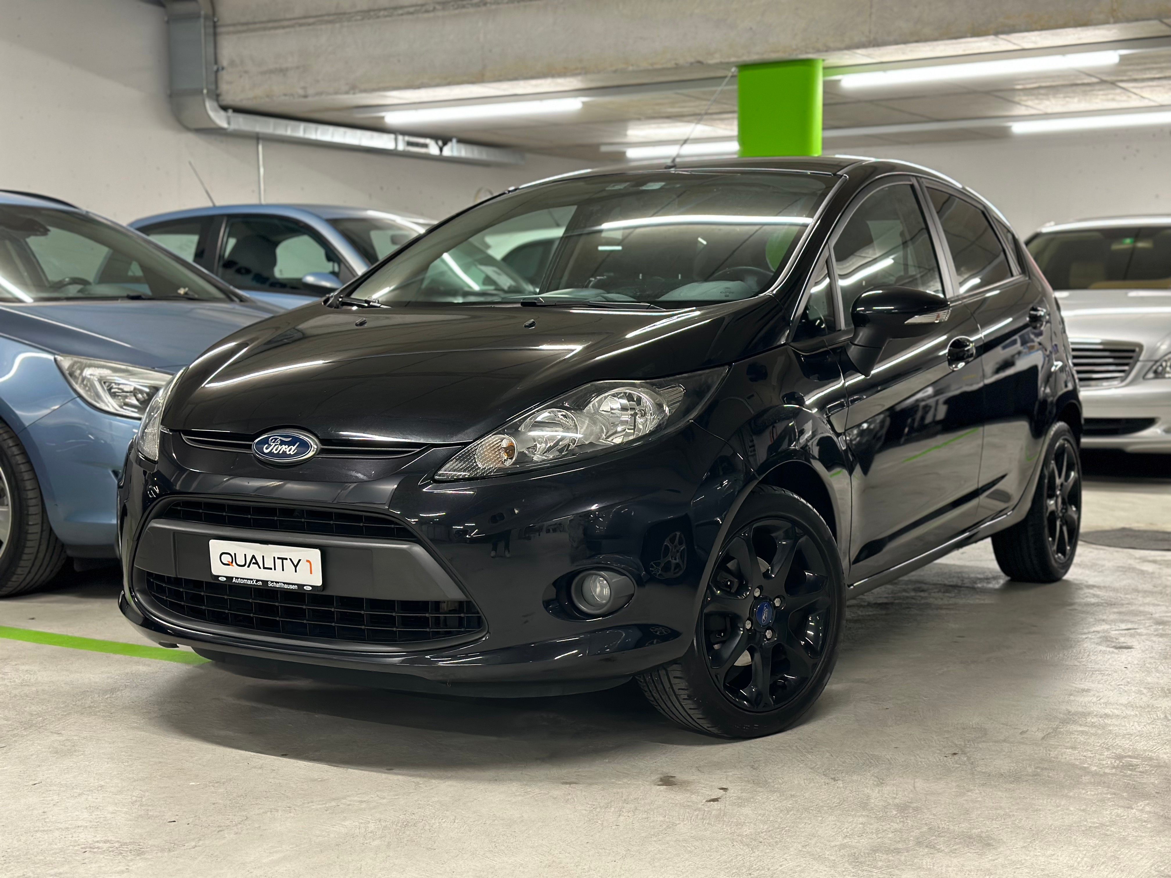 FORD Fiesta 1.4 16V Titanium