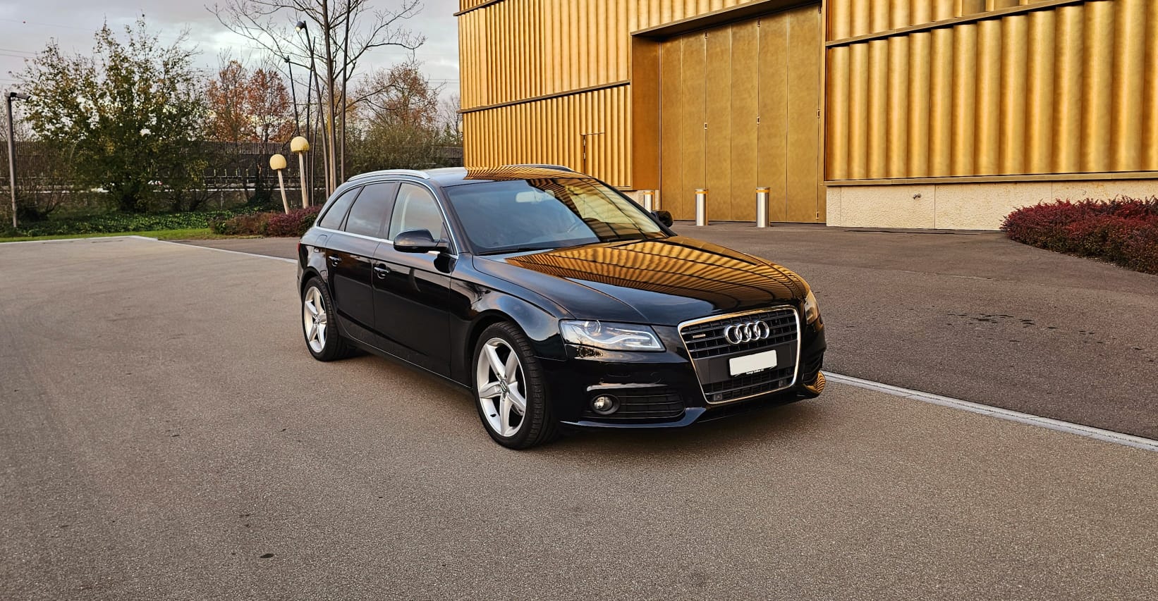 AUDI A4 Avant 2.0 TFSI quattro