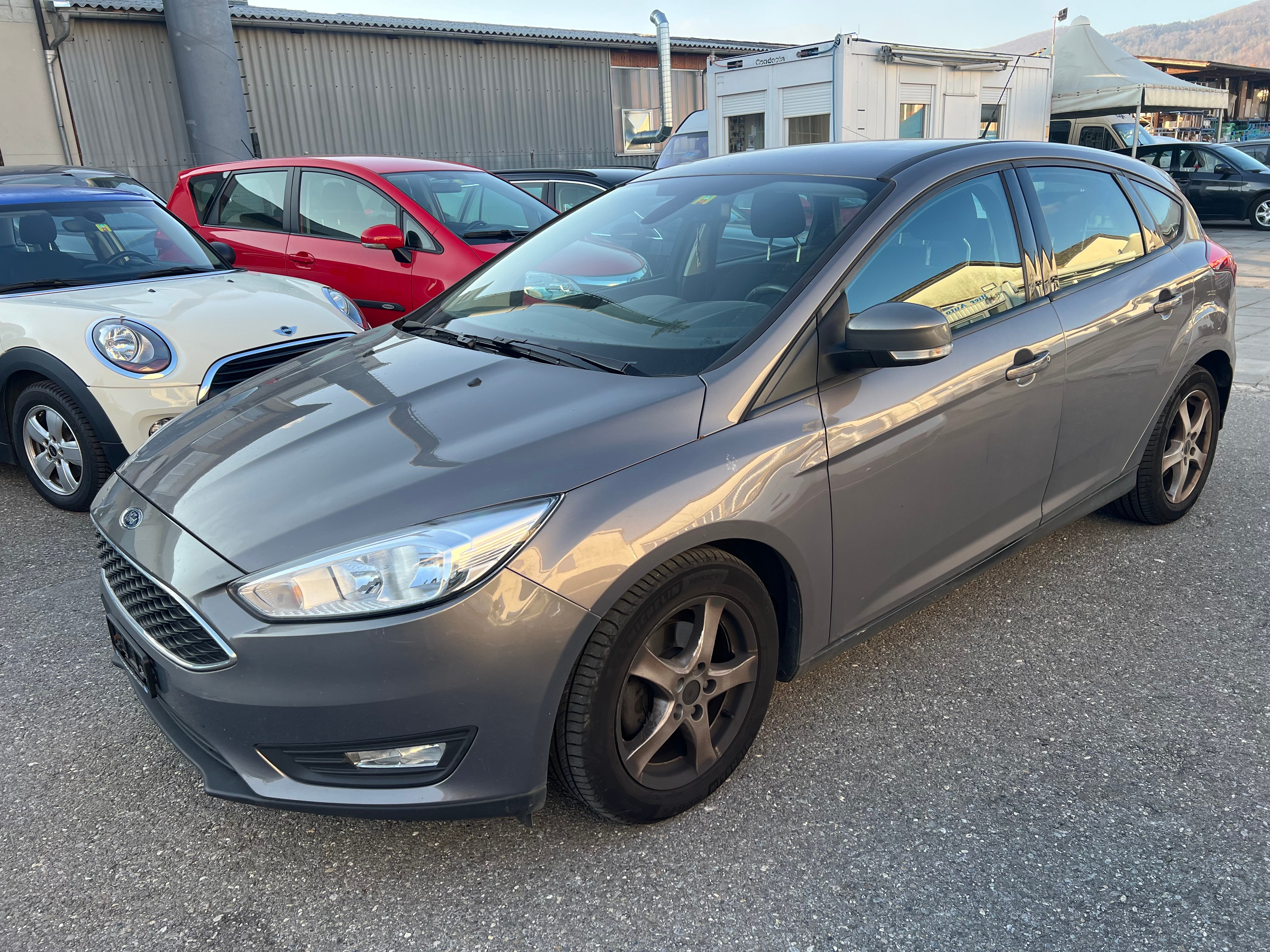 FORD Focus 1.0 SCTi Trend Automatic