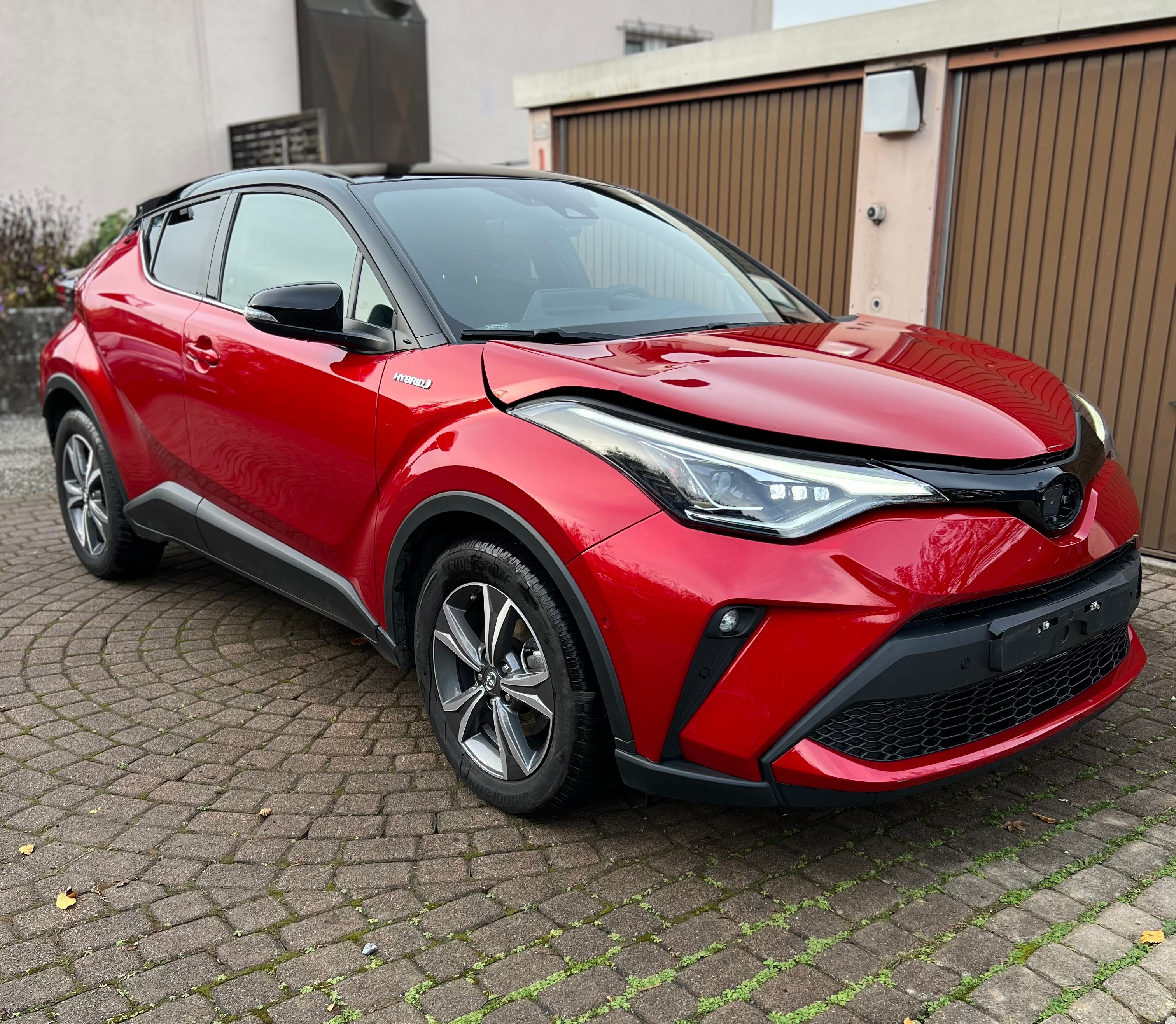 TOYOTA C-HR 2.0 HSD CVT Trend