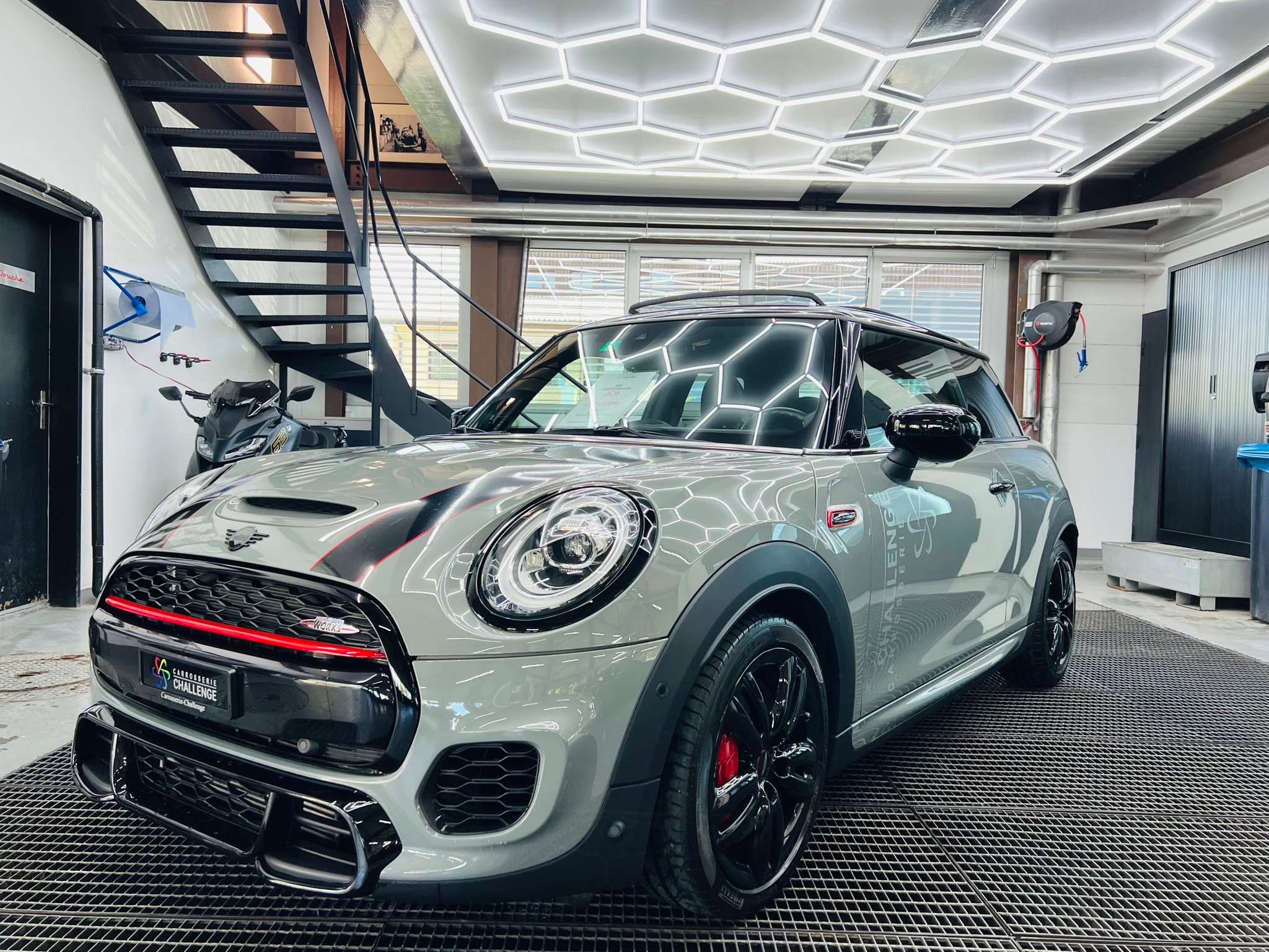 MINI Cooper John Cooper Works Steptronic