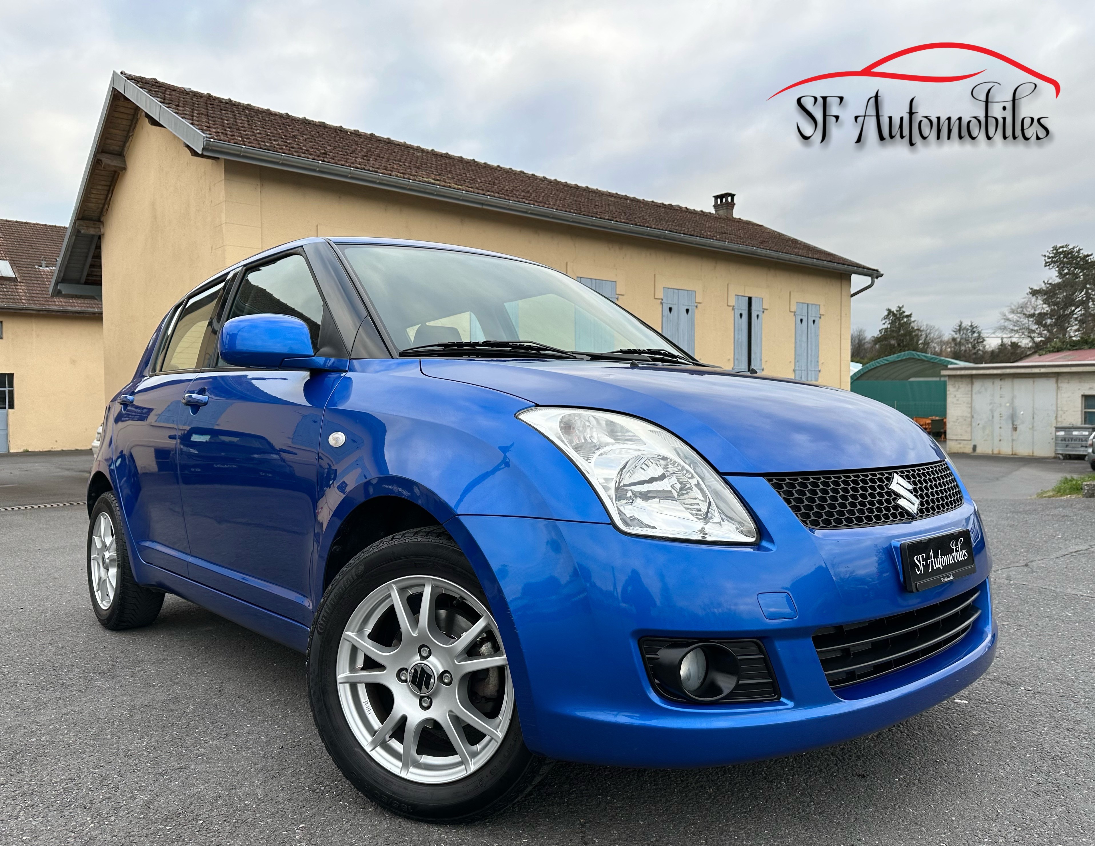 SUZUKI Swift 1.3i 16V GL Top Piz Sulai LE 4x4