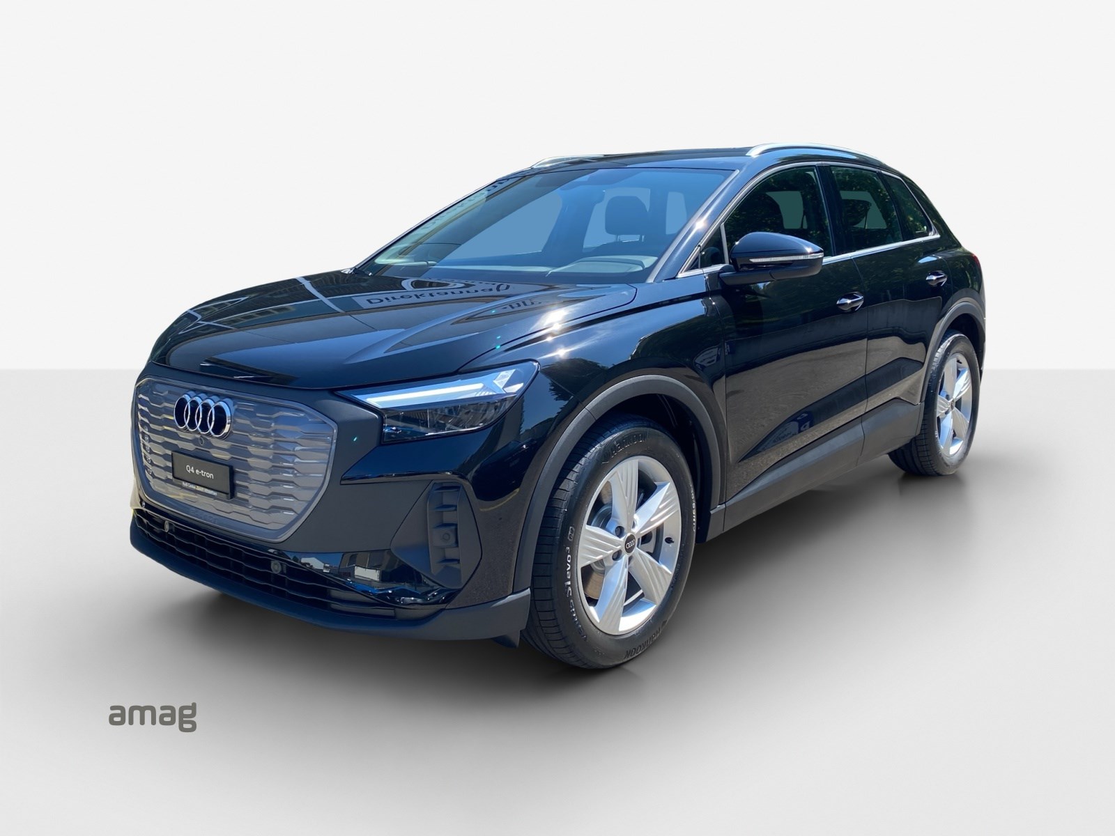 AUDI Q4 e-tron 45 quattro