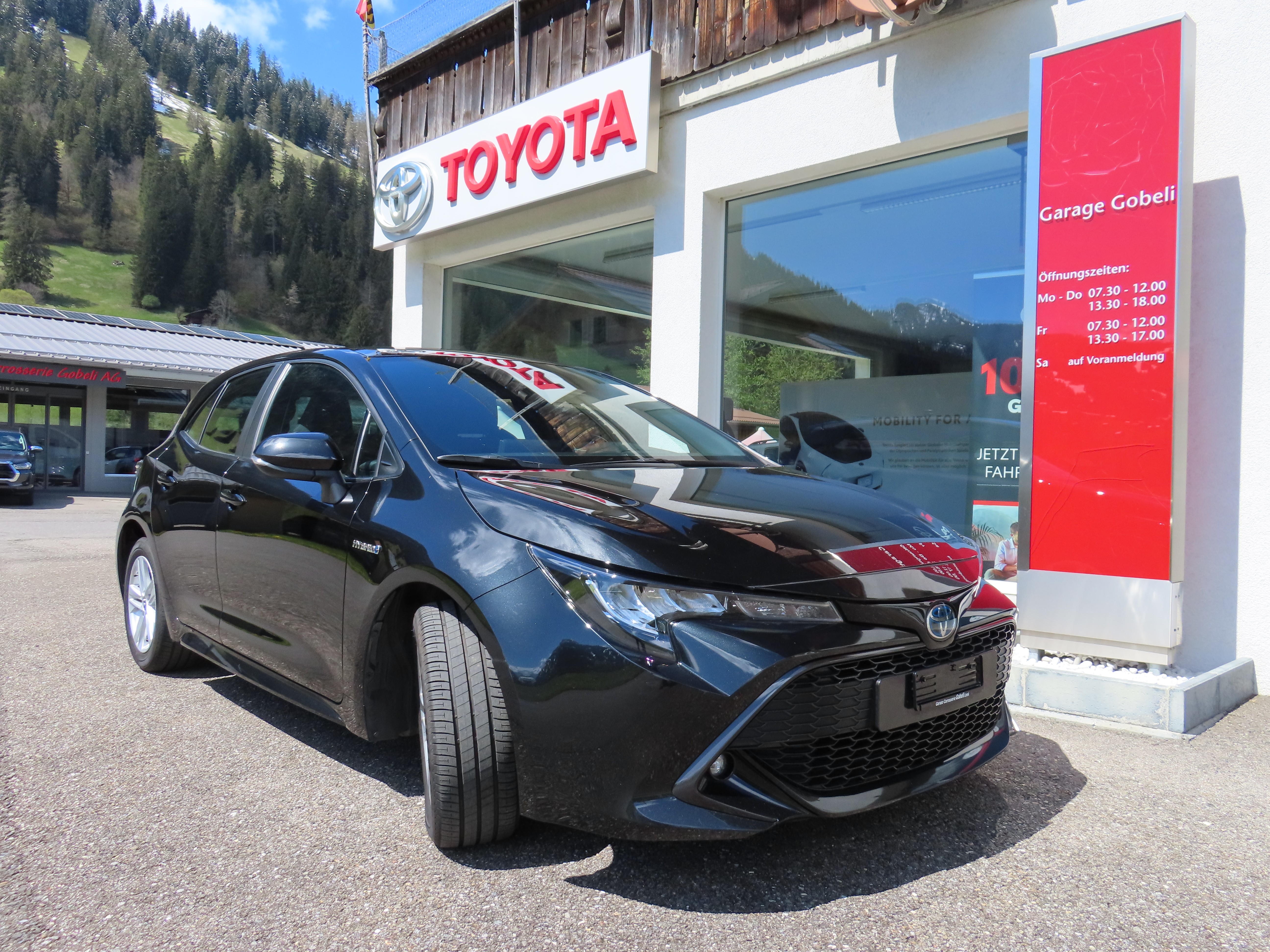 TOYOTA Corolla 1.8 HSD Comfort e-CVT