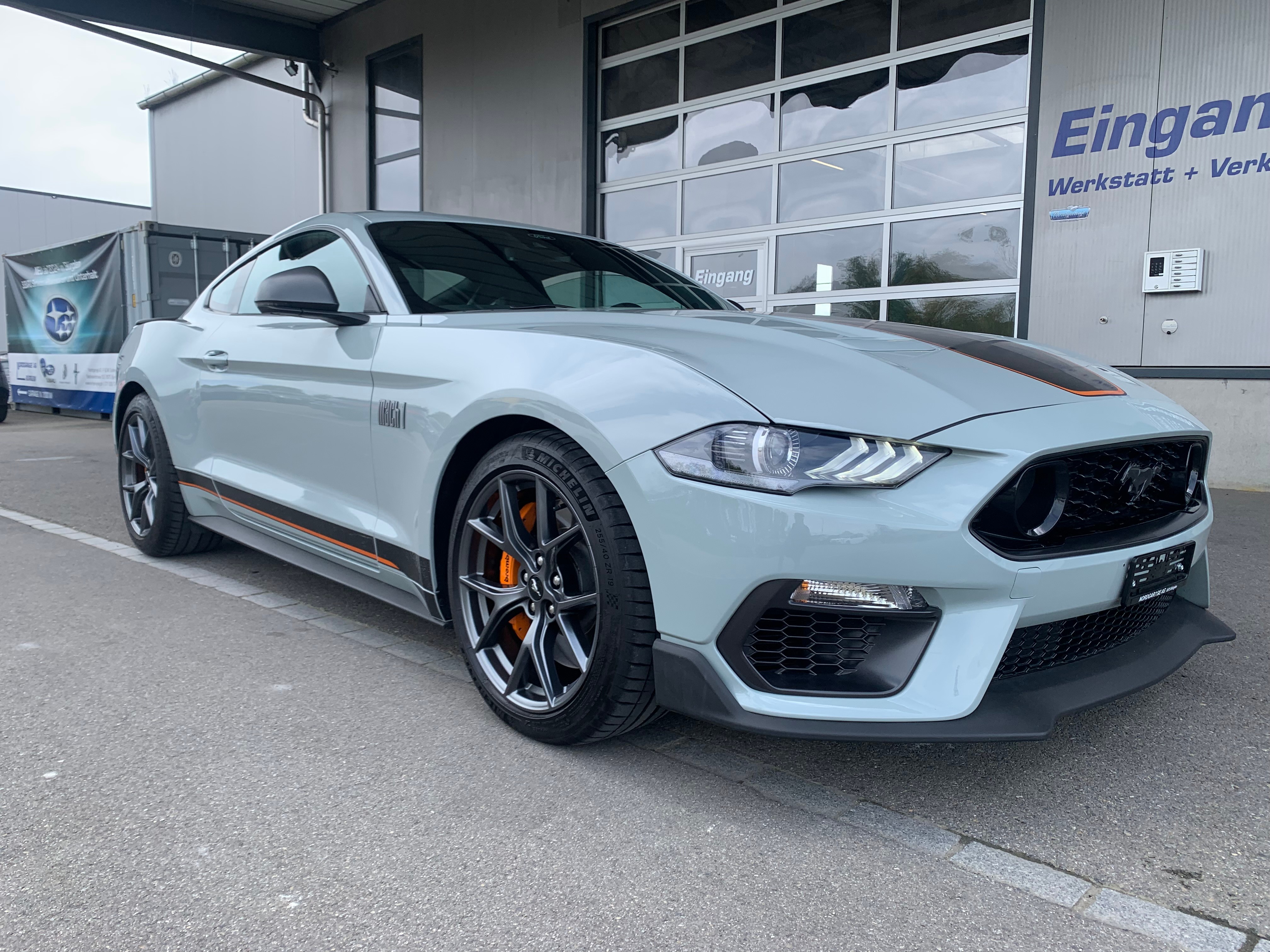 FORD Mustang Fastback 5.0 V8 Mach 1 Automat