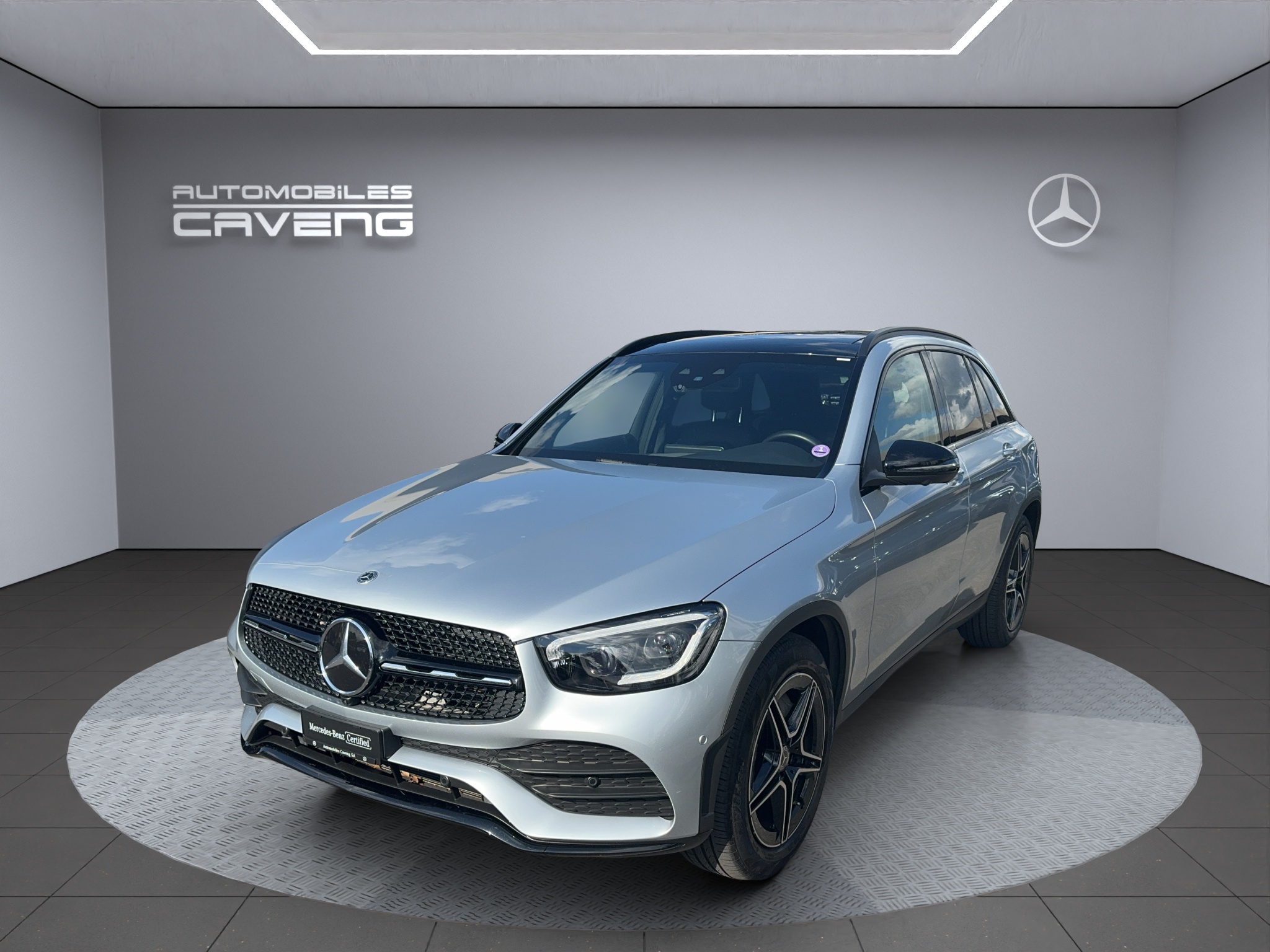 MERCEDES-BENZ GLC 200 AMG Line 4Matic 9G-Tronic