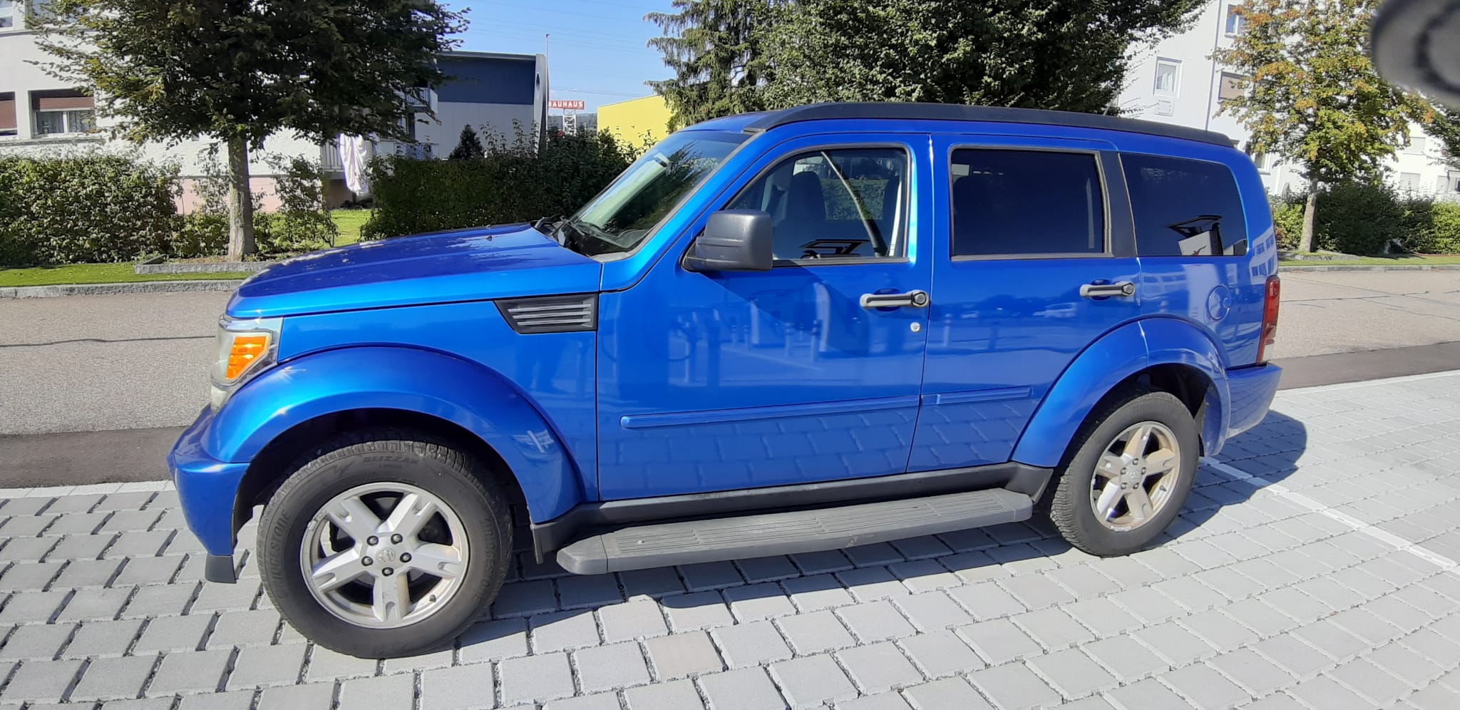 DODGE NITRO