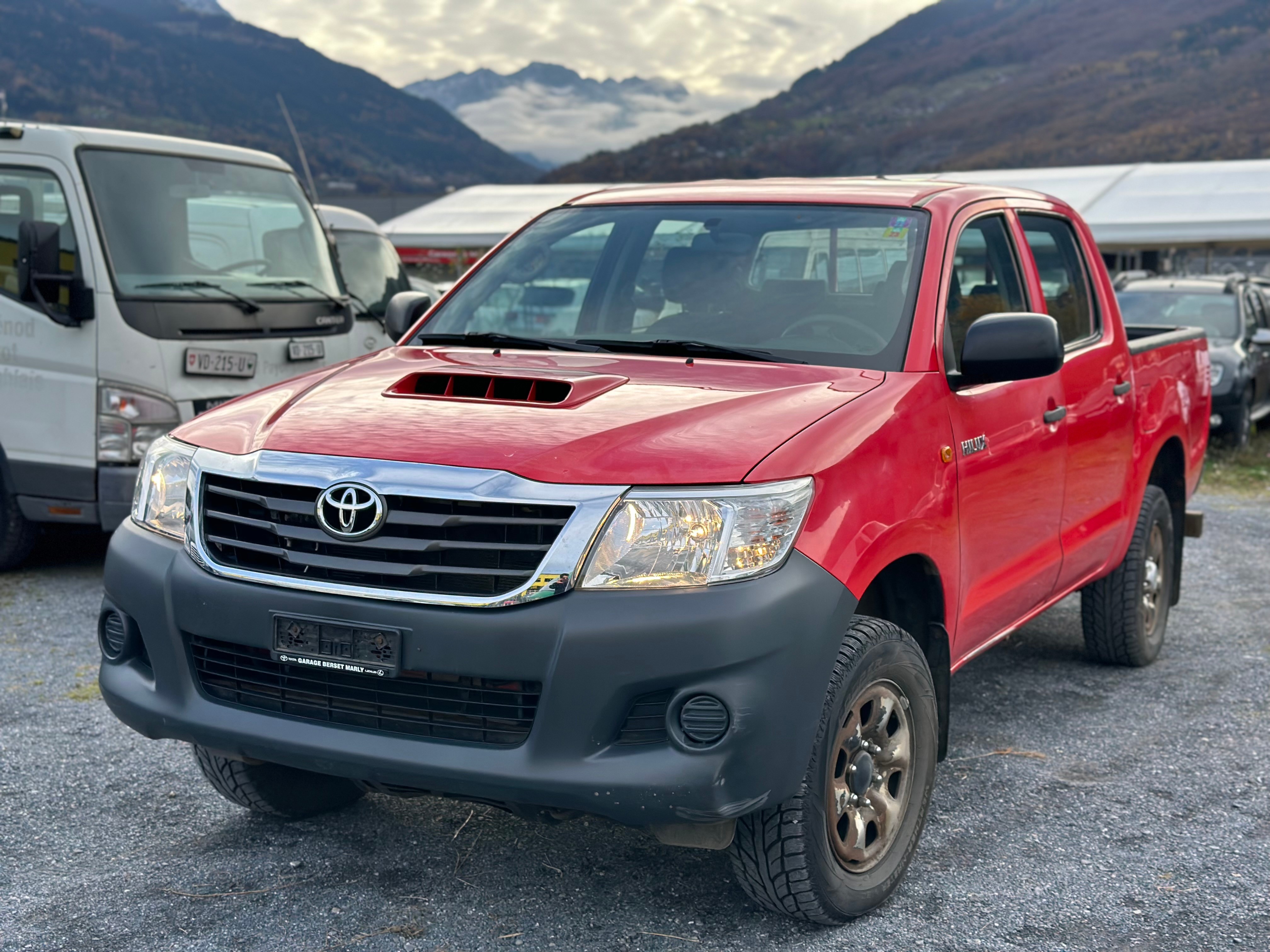 TOYOTA Hilux 2.5D 4WD Double Cab Luna