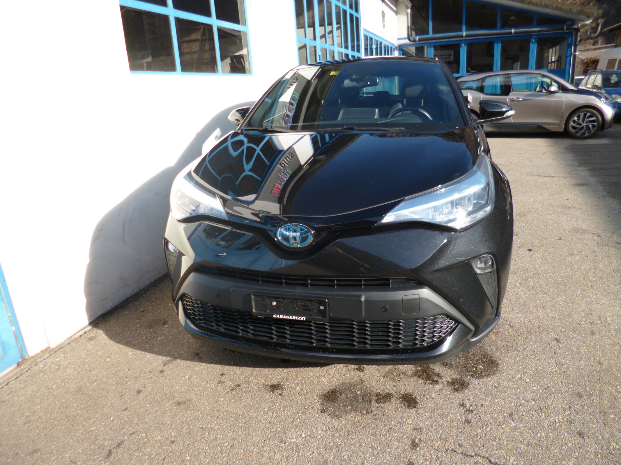 TOYOTA C-HR 2.0 HSD CVT Trend