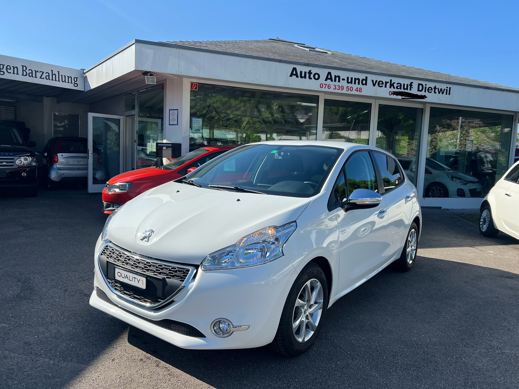 PEUGEOT 208 1.2 VTI Style