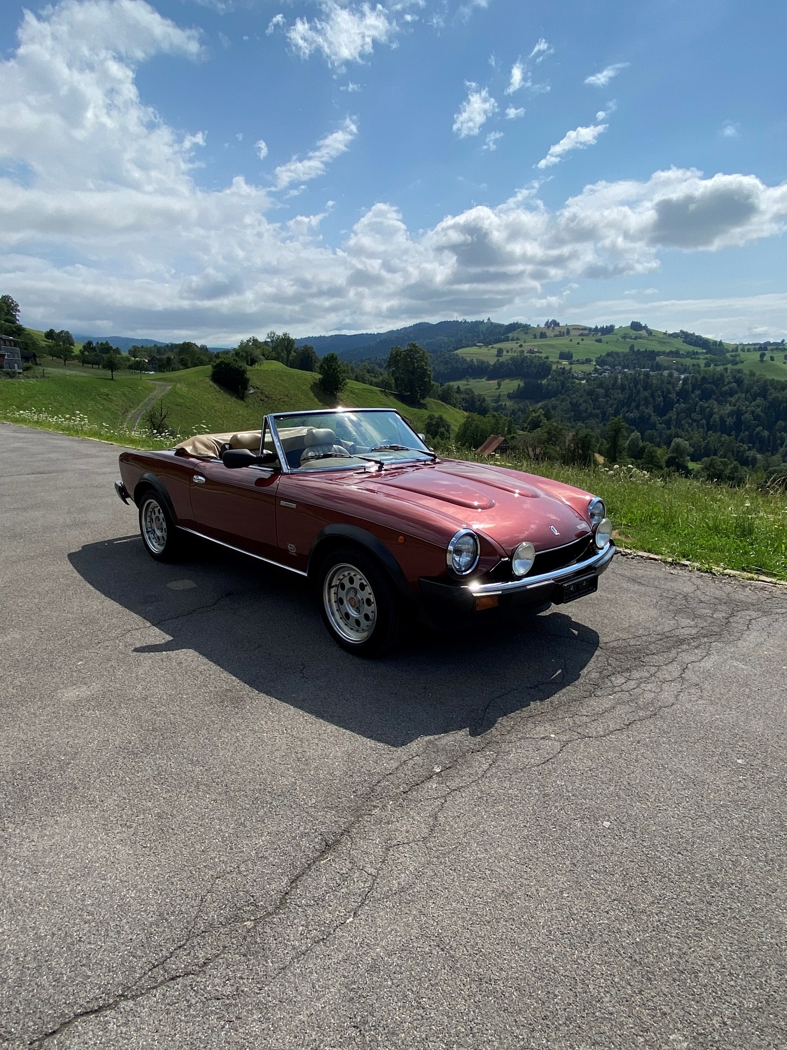 FIAT 124 Spider