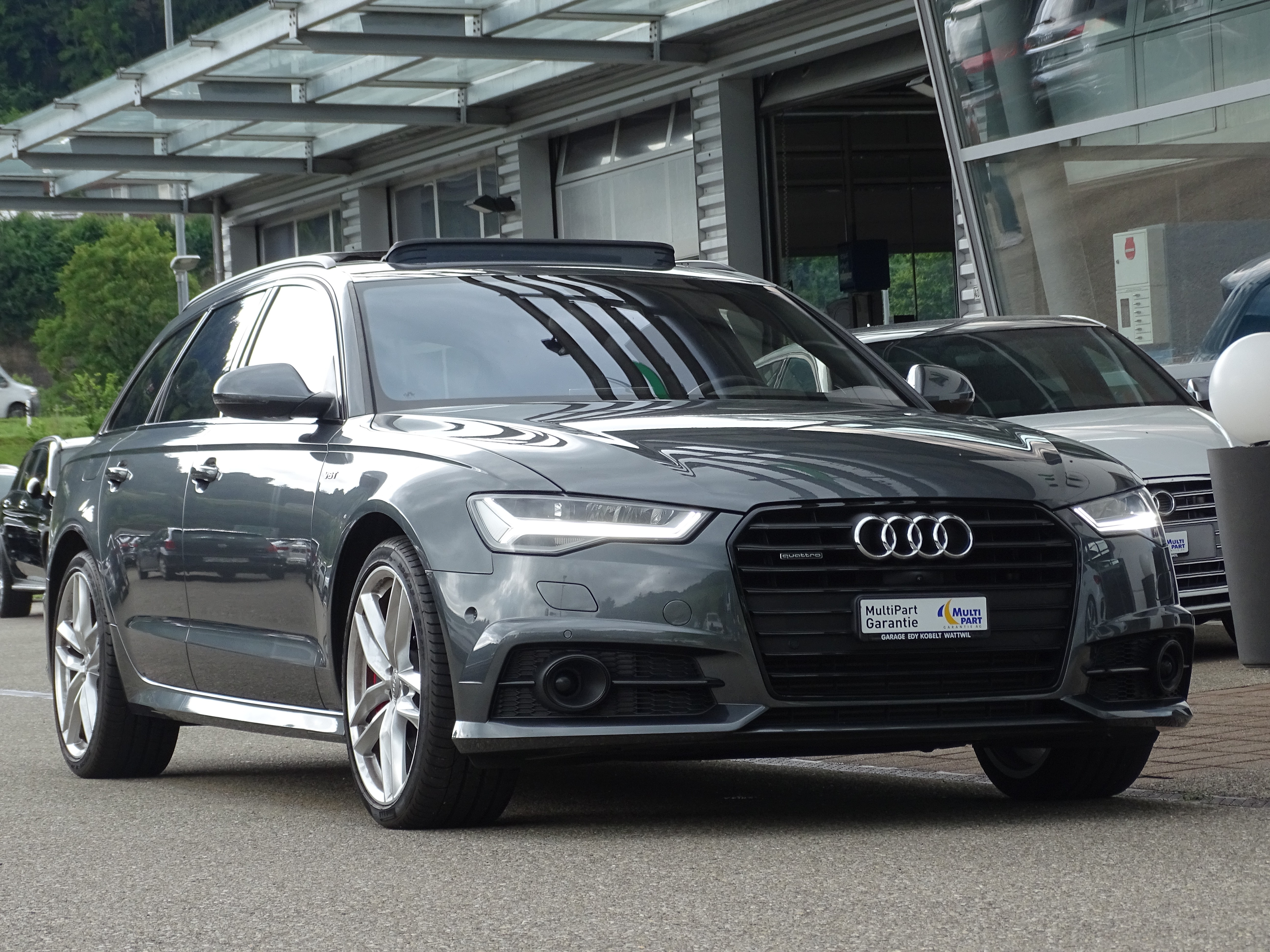 AUDI A6 Avant 3.0 BiTDI V6 qu. competition tiptronic **CH-FZ**Panorama**S Sportsitze**